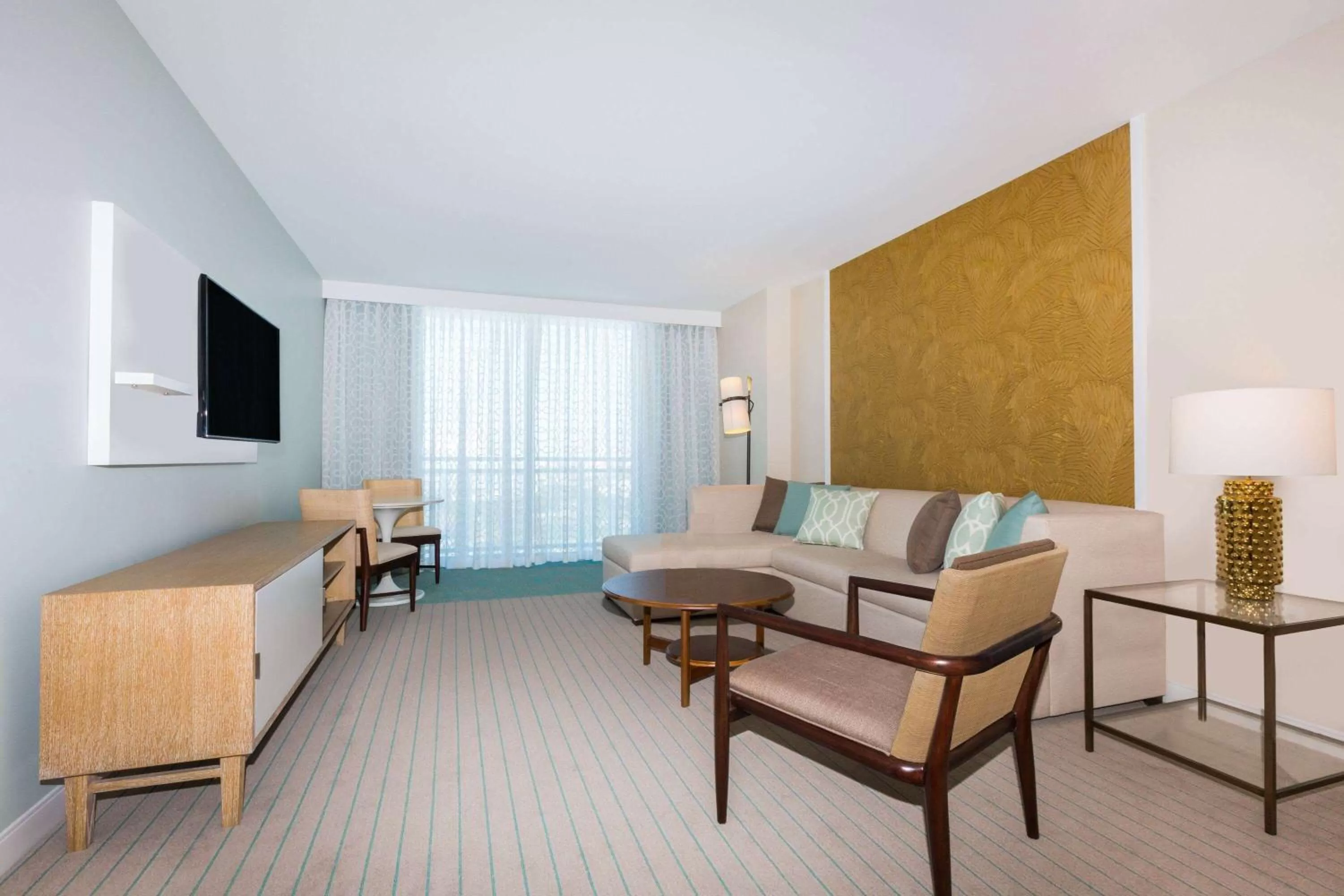 Photo of the whole room in Wyndham Grand Clearwater Beach