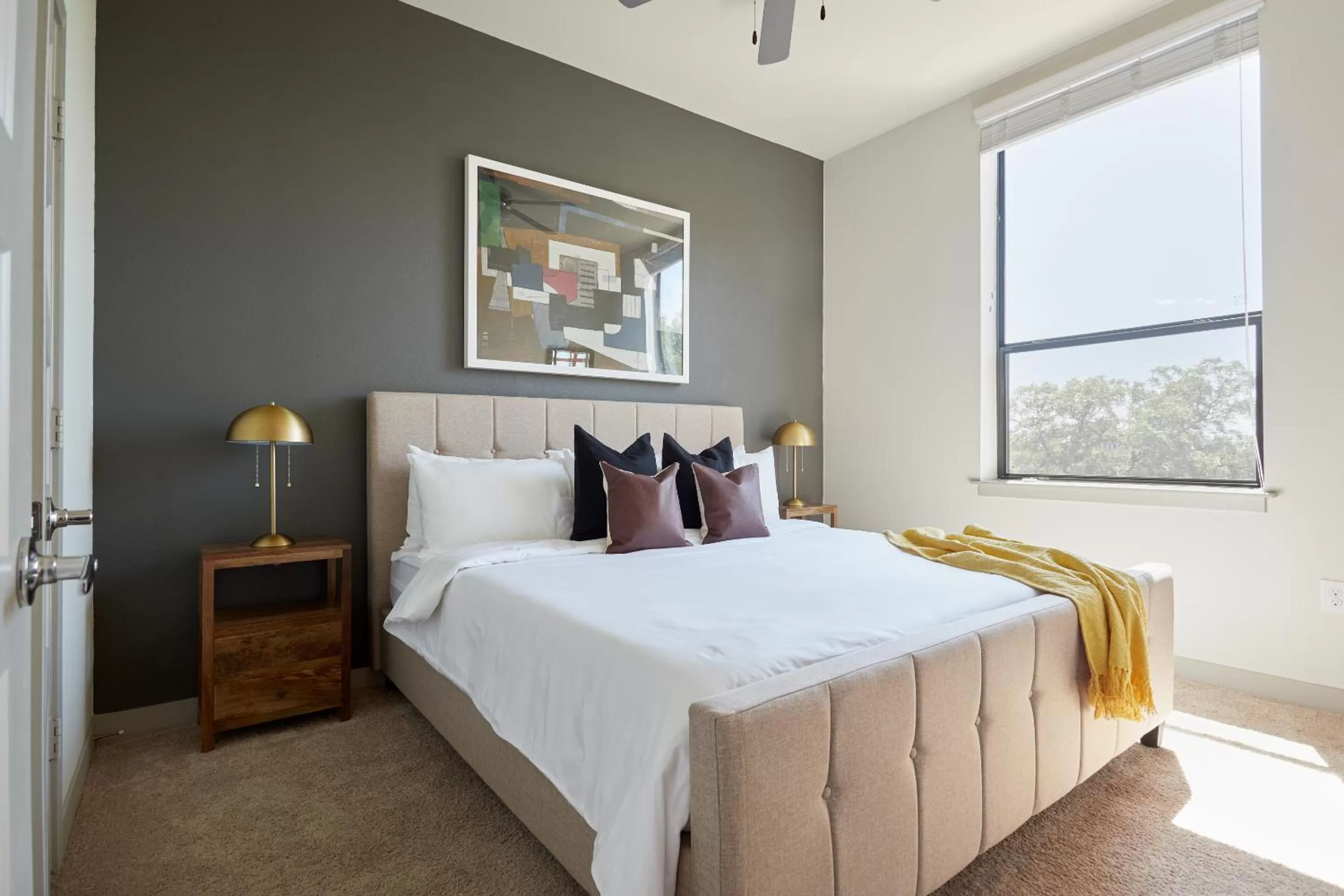 Living room, Bed in Sonder at La Villita