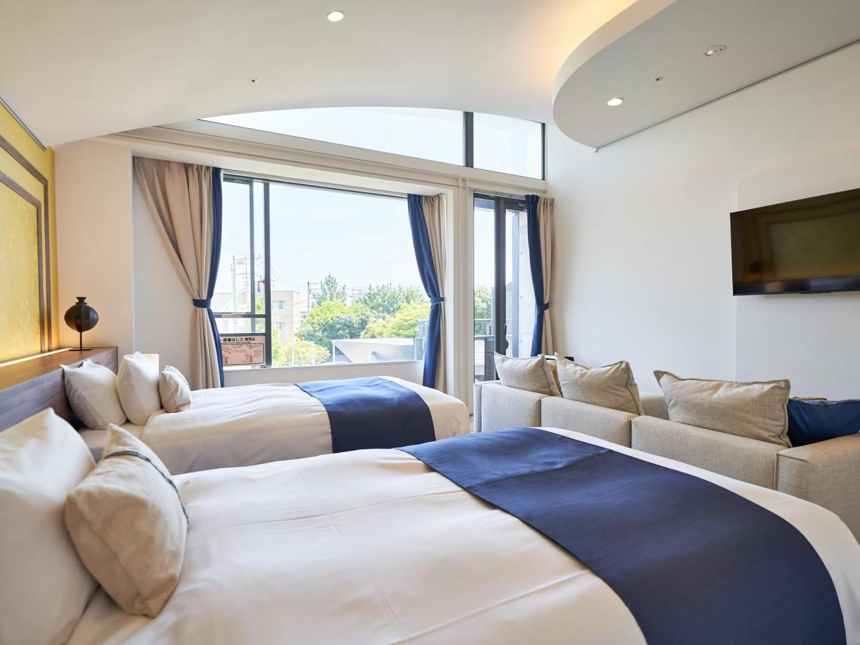 Bed in WeBase KAMAKURA