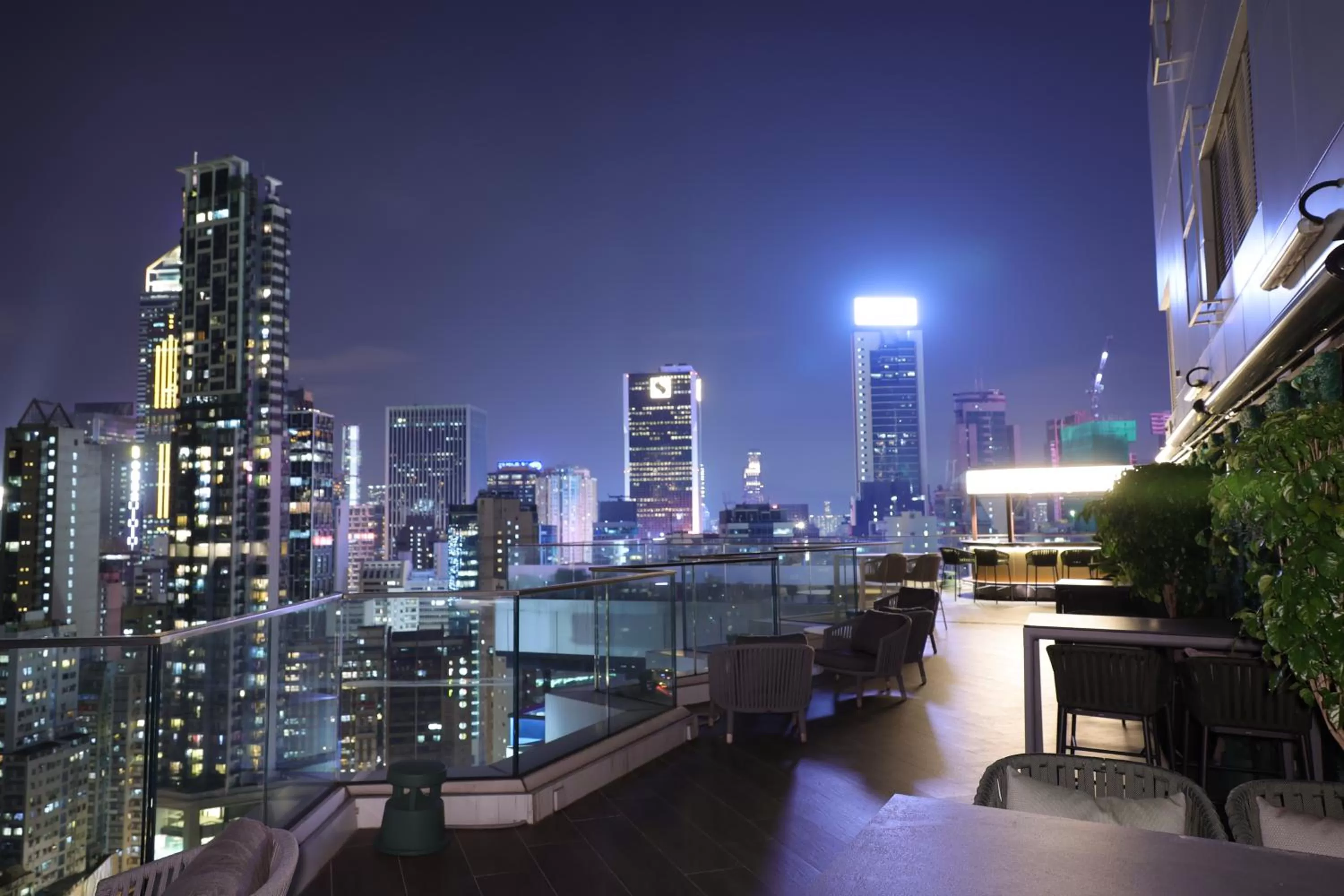 Lounge or bar in The Emperor Hotel