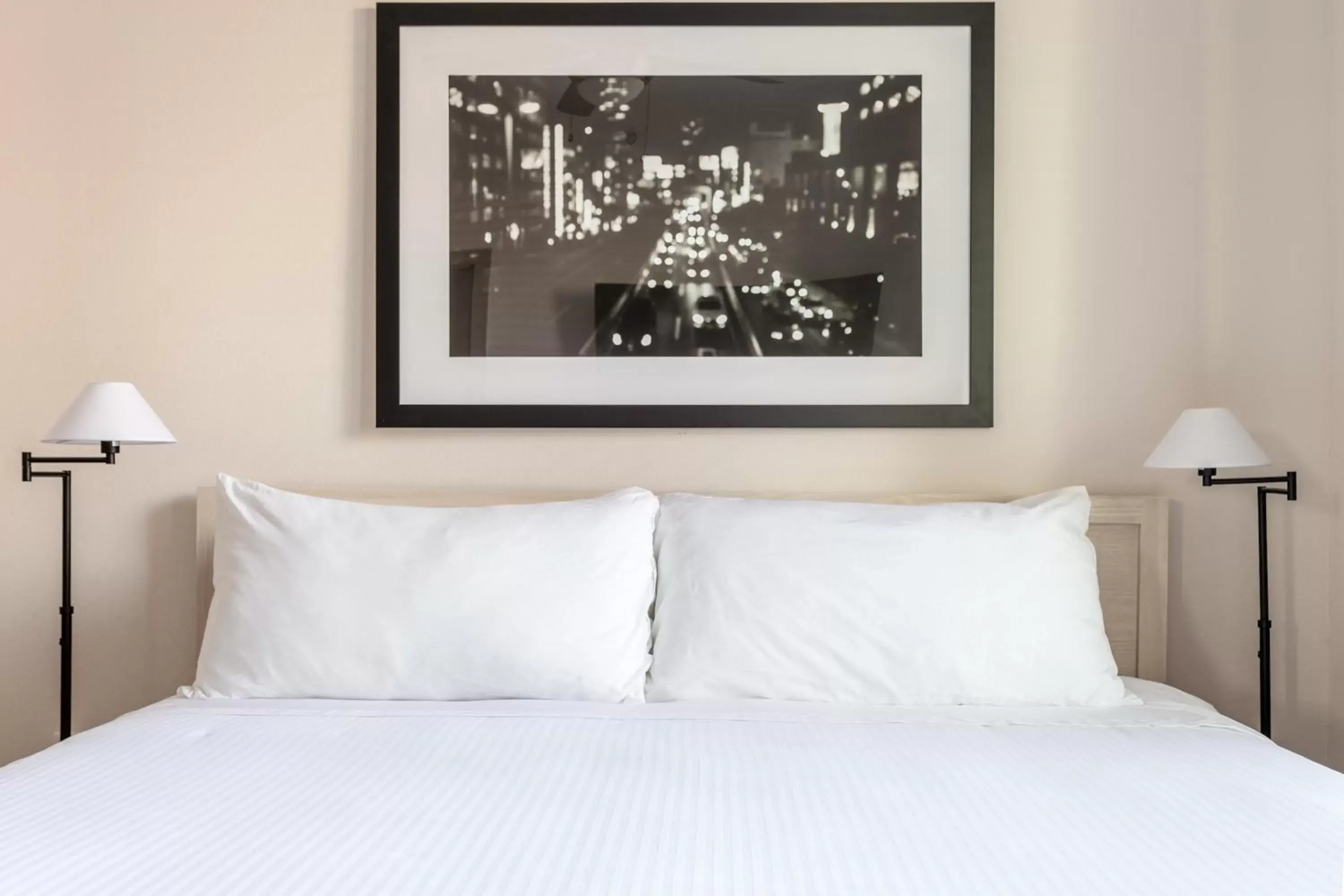 Studio Apartment (Self Check-in with Virtual Front Desk) in Kasa Love Field-Medical District Dallas Studio Apartment (Self Check-in with Virtual Front Desk) in Kasa Love Field-Medical District Dallas