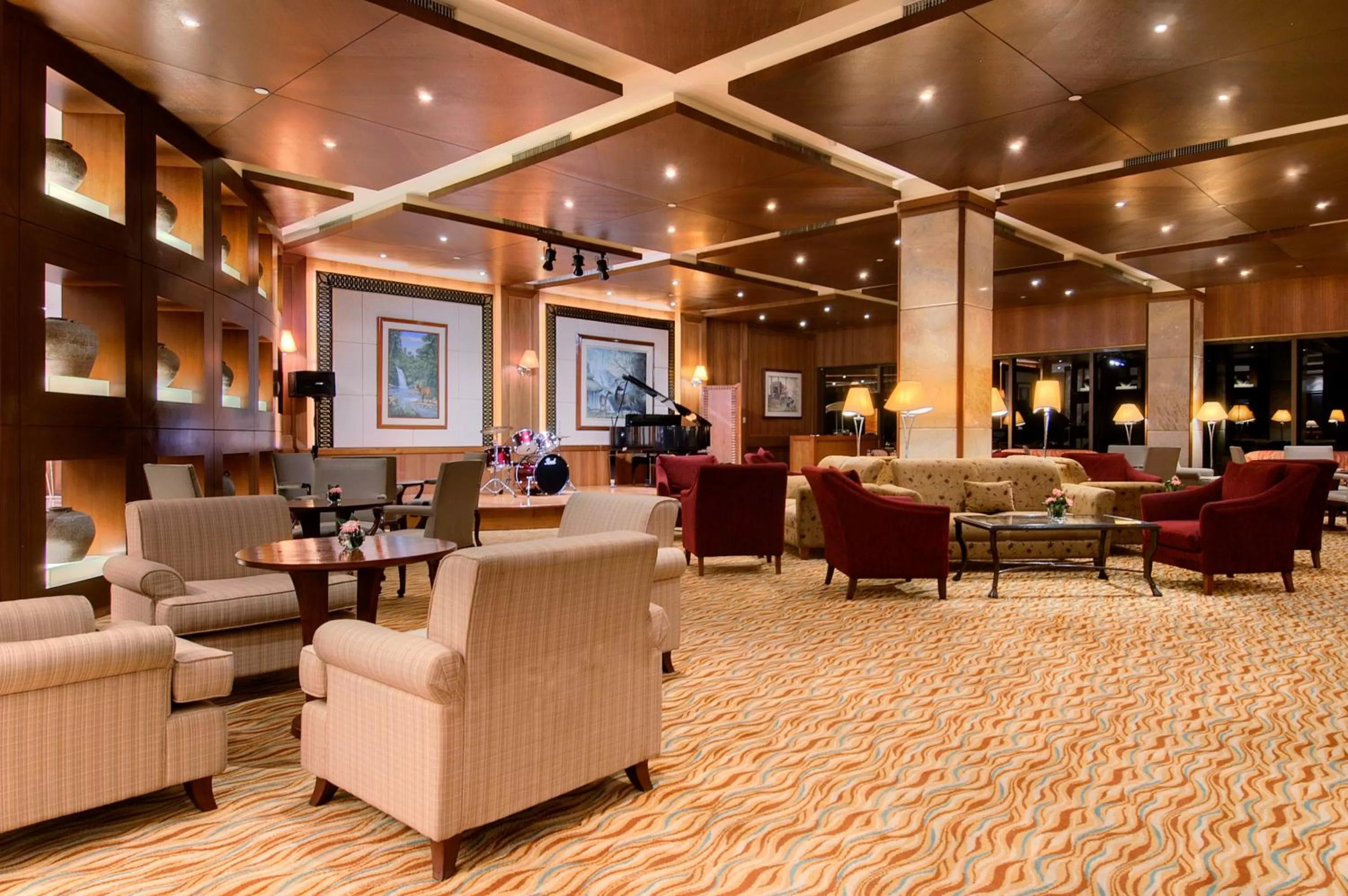 Lounge or bar in Marco Polo Plaza Cebu