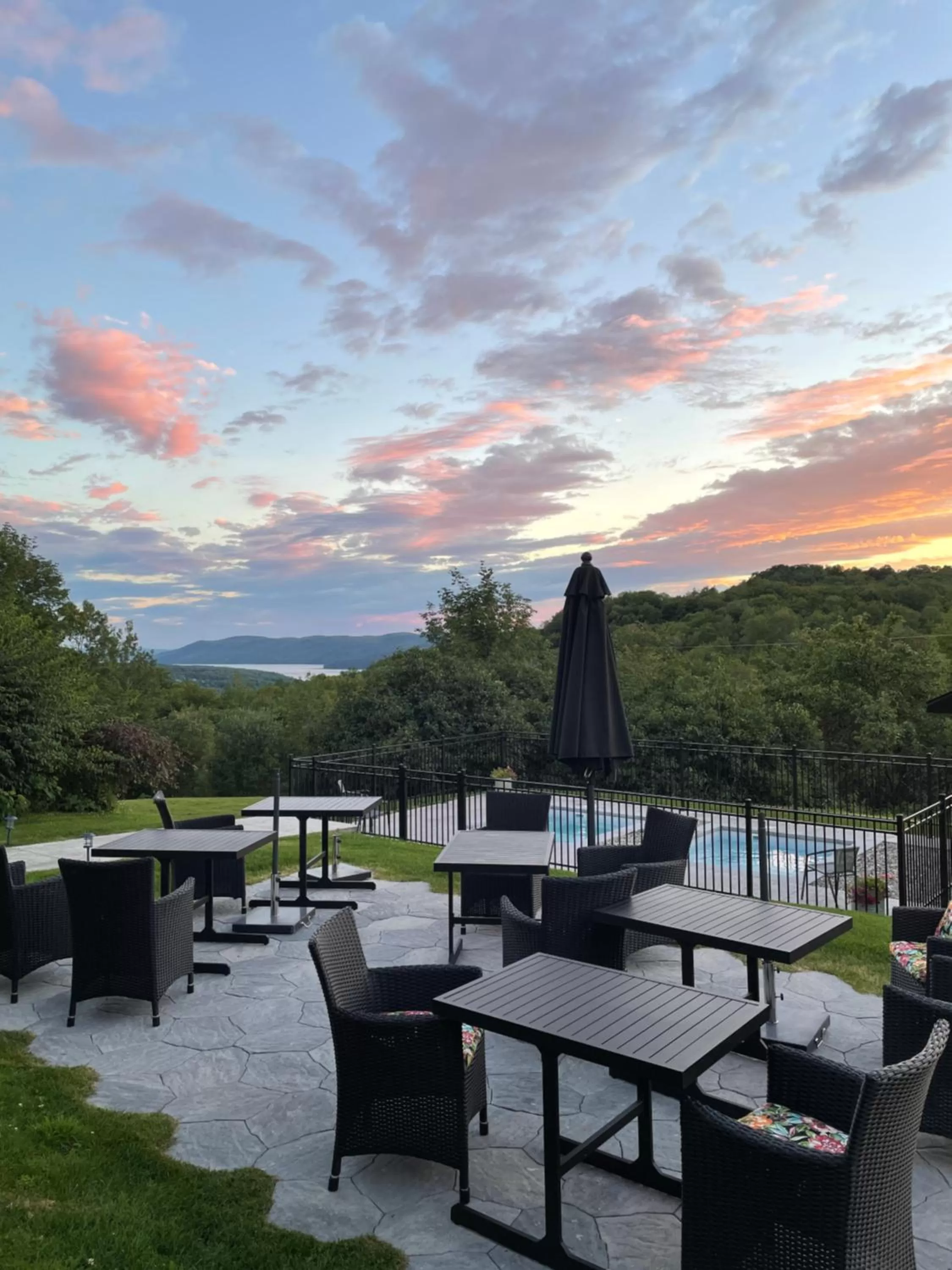 Balcony/Terrace in Auberge Le Tricorne