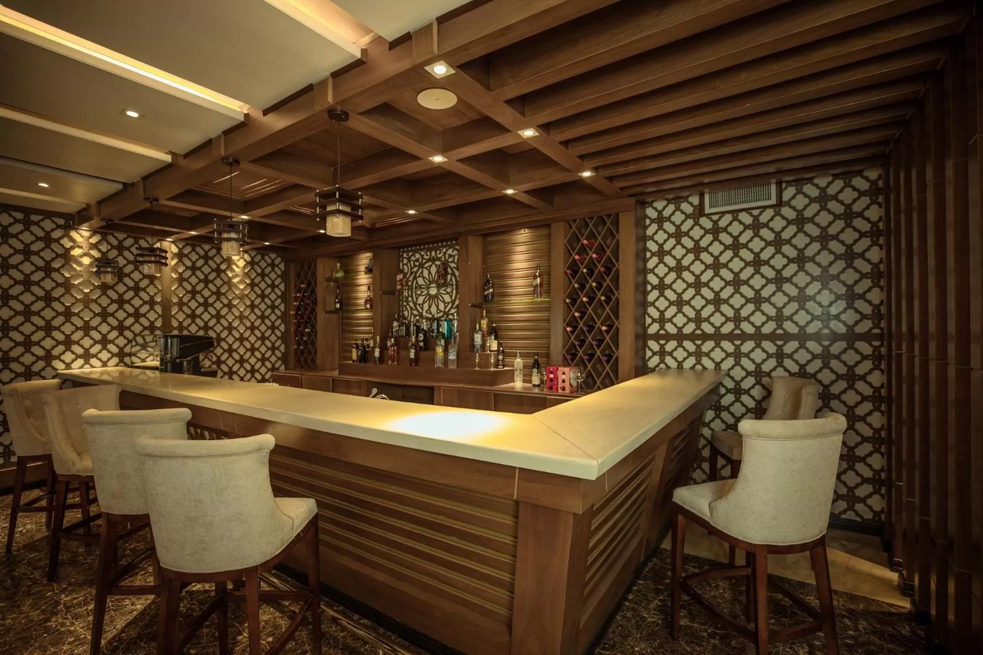 Restaurant/places to eat in Best Western Plus Pearl Addis