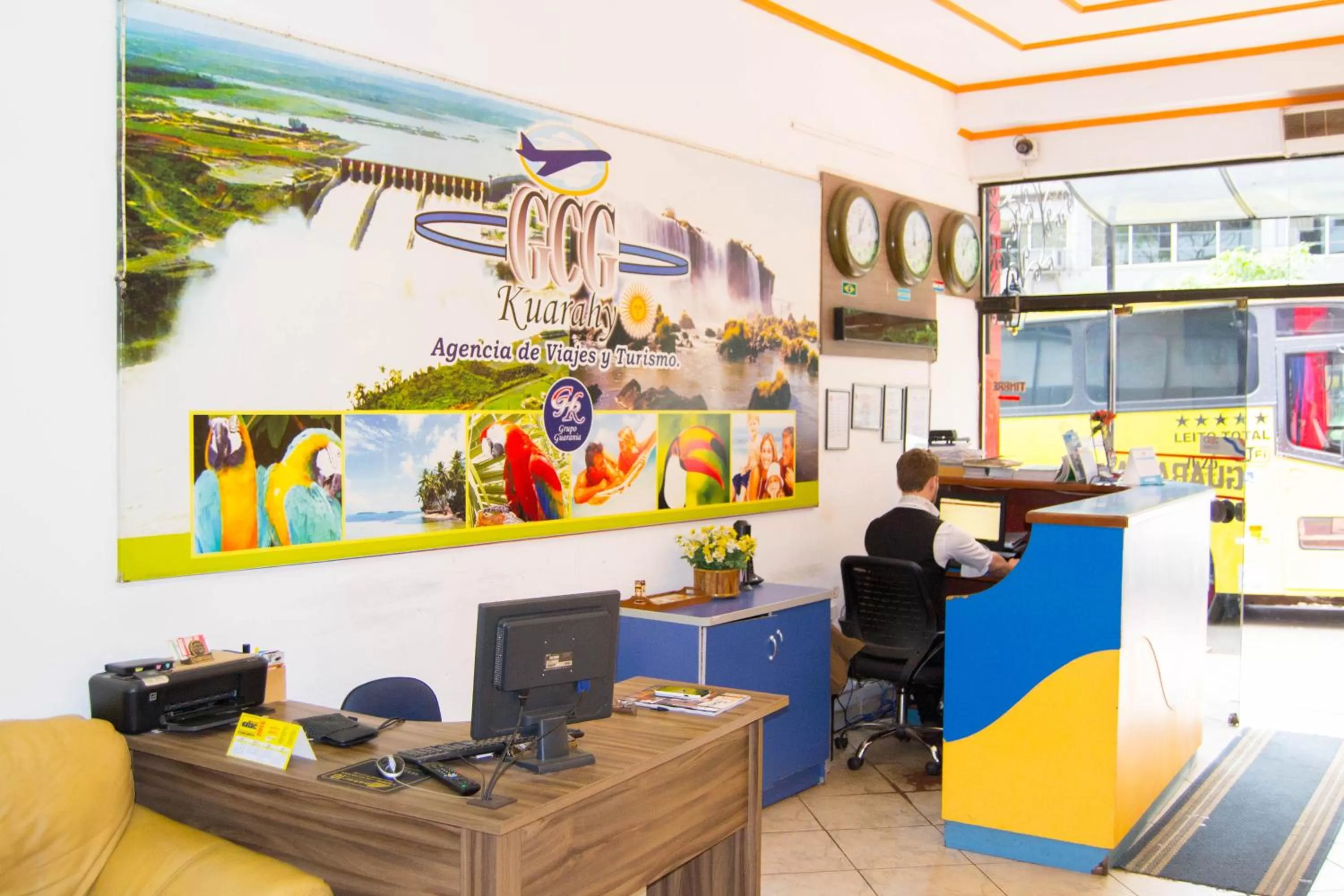 Lobby or reception in Hotel & Restaurante Guarania