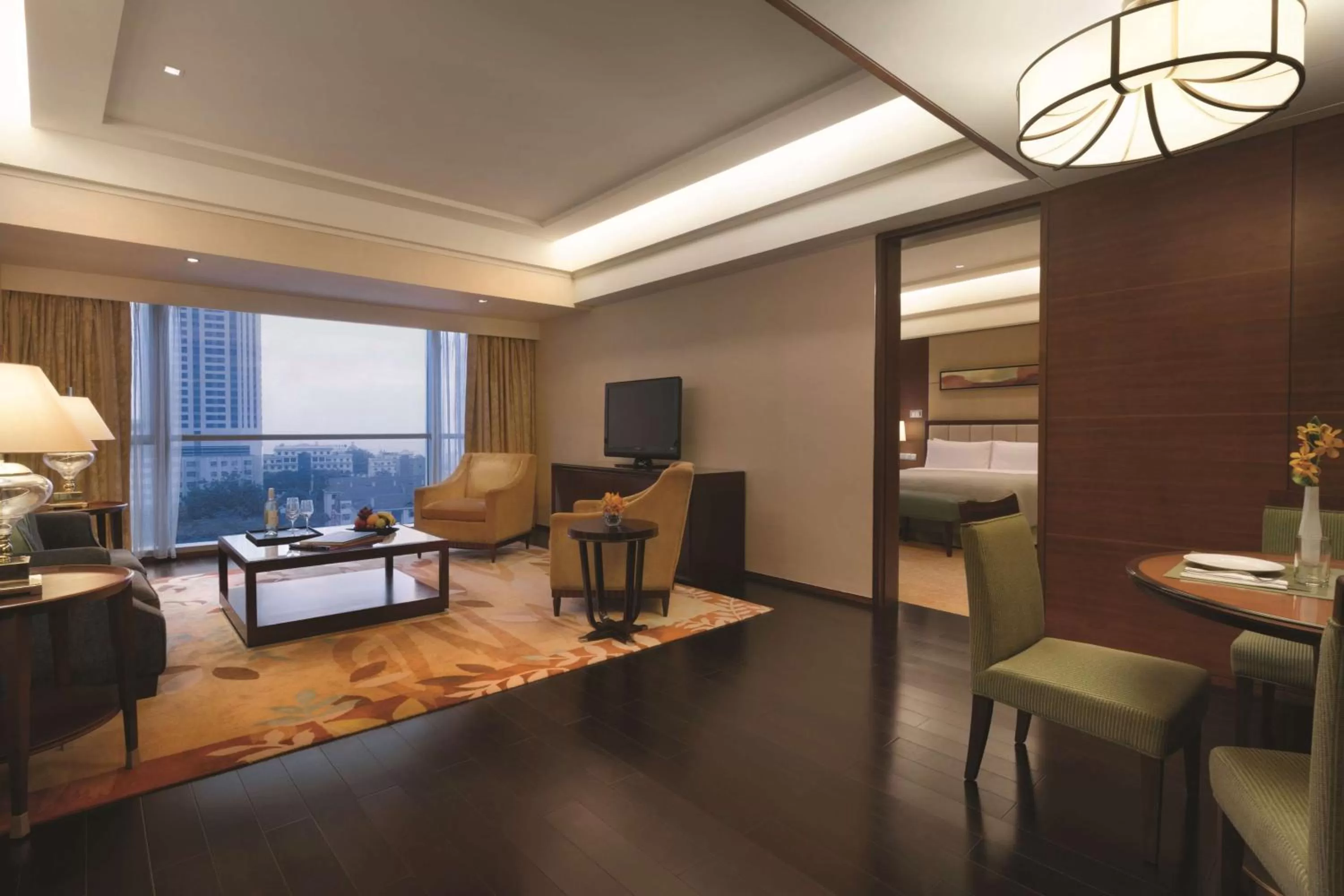 Photo of the whole room in Shangri-La Qingdao