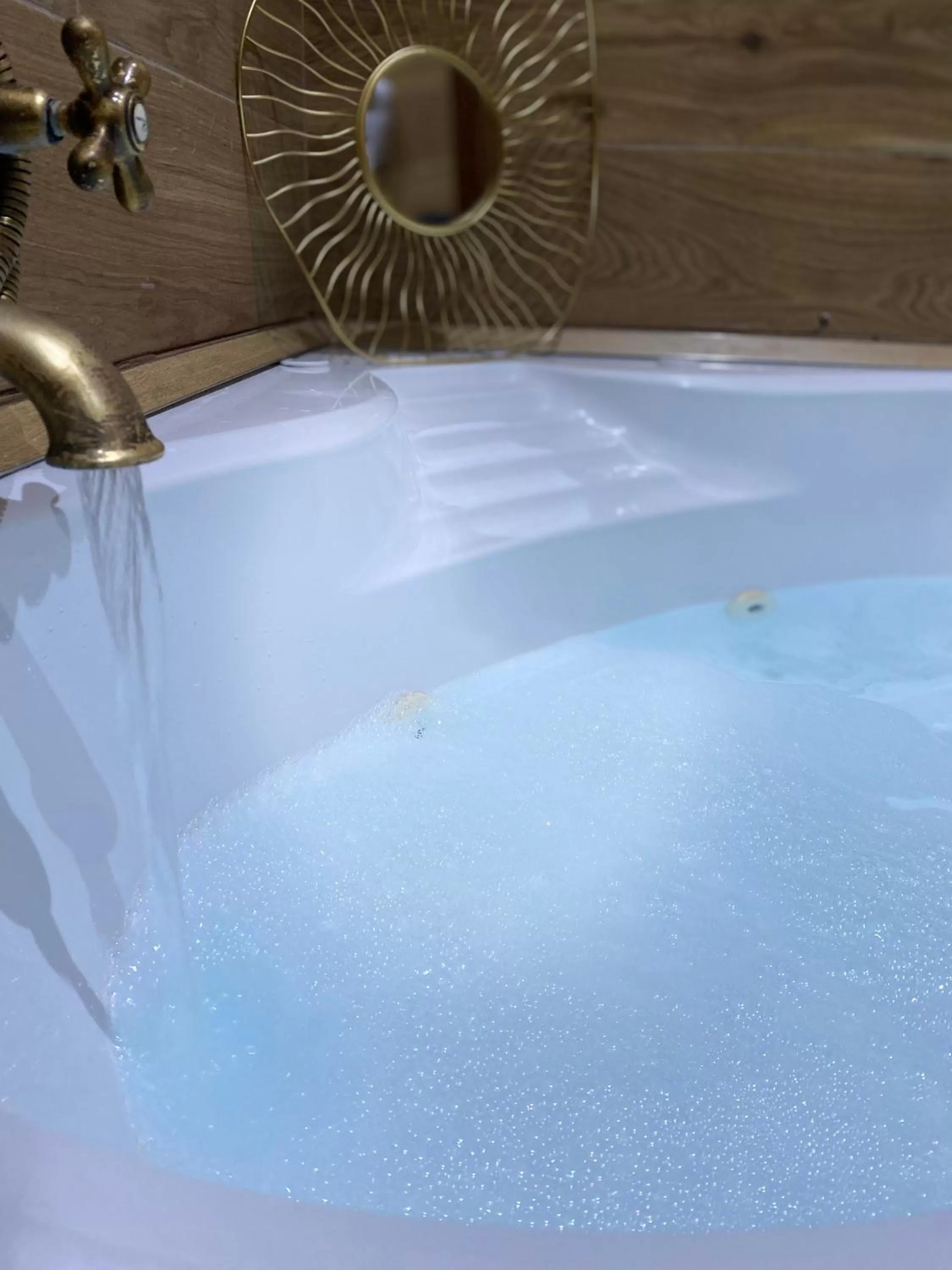 Hot Tub in Suite room