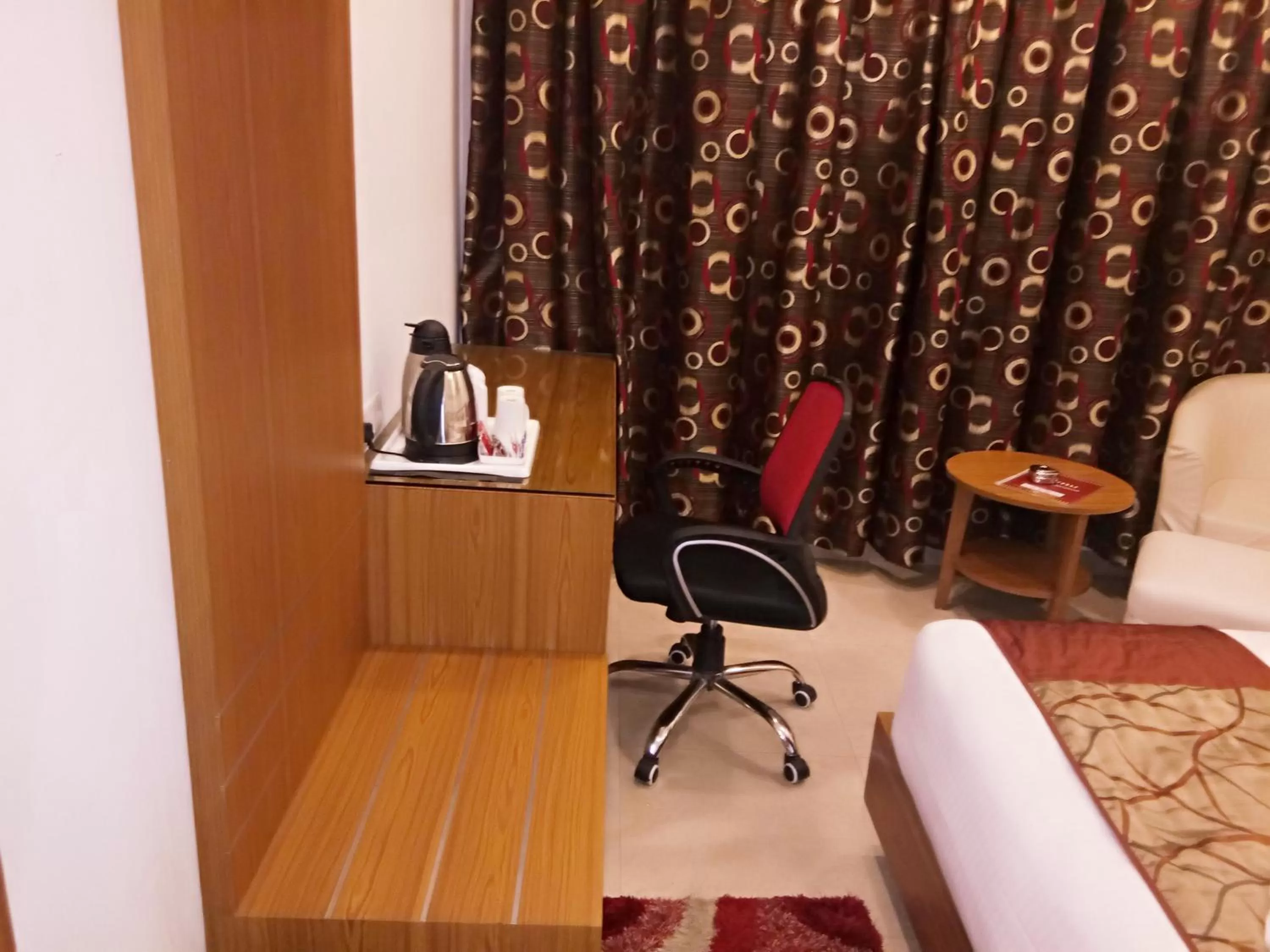 Seating area in Hotel Suktara International