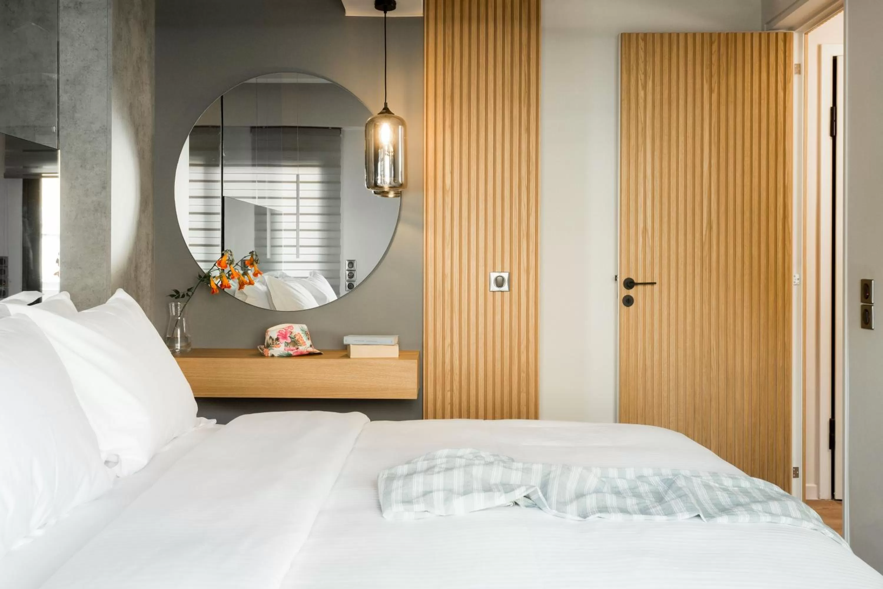 Bed in LUX&EASY Athens Downtown Apartments