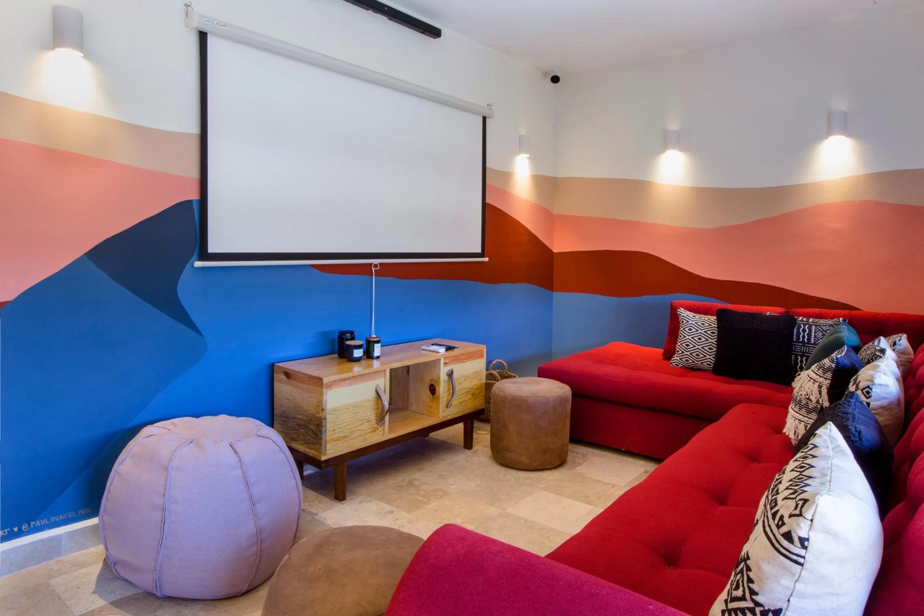 Communal lounge/ TV room in Selina Sayulita