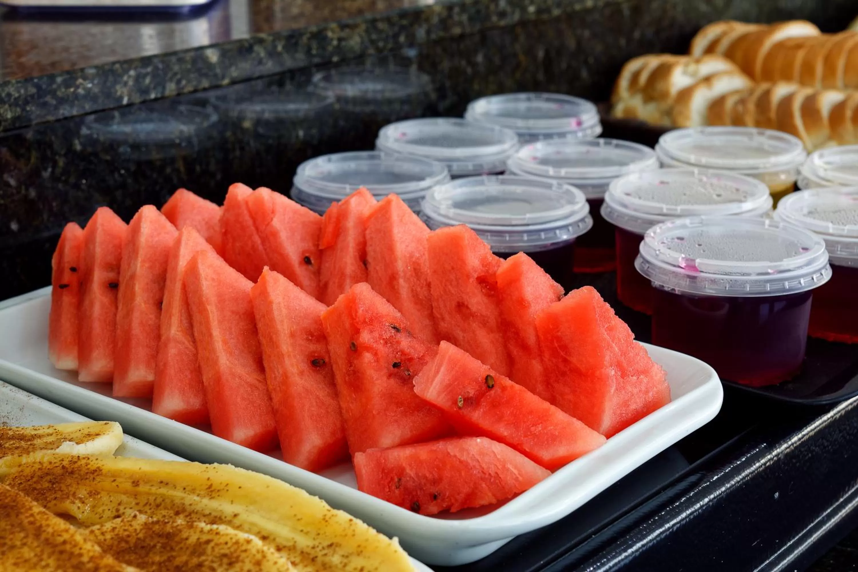 Buffet breakfast in Fênix Hotel Bom Retiro