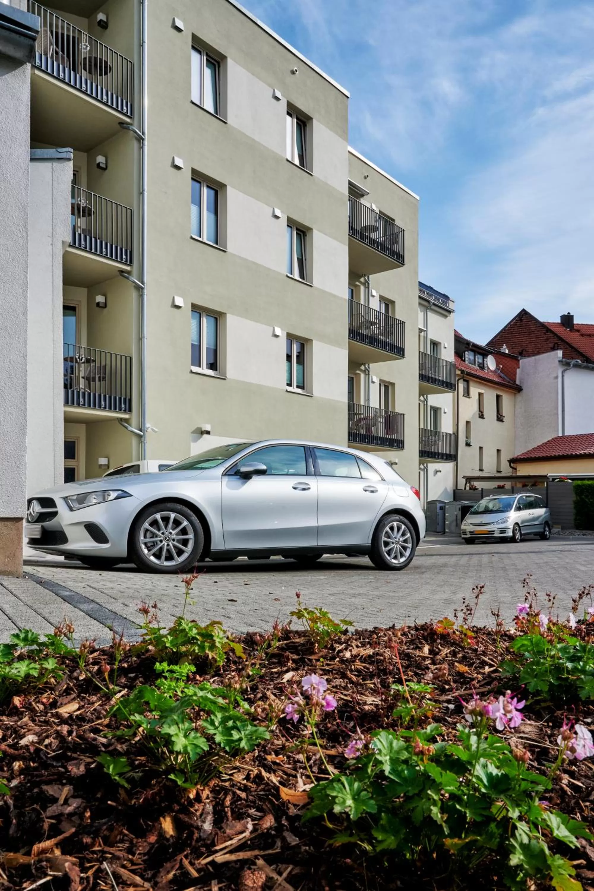 Patio, Property Building in Suites MITTE - Aparthotel