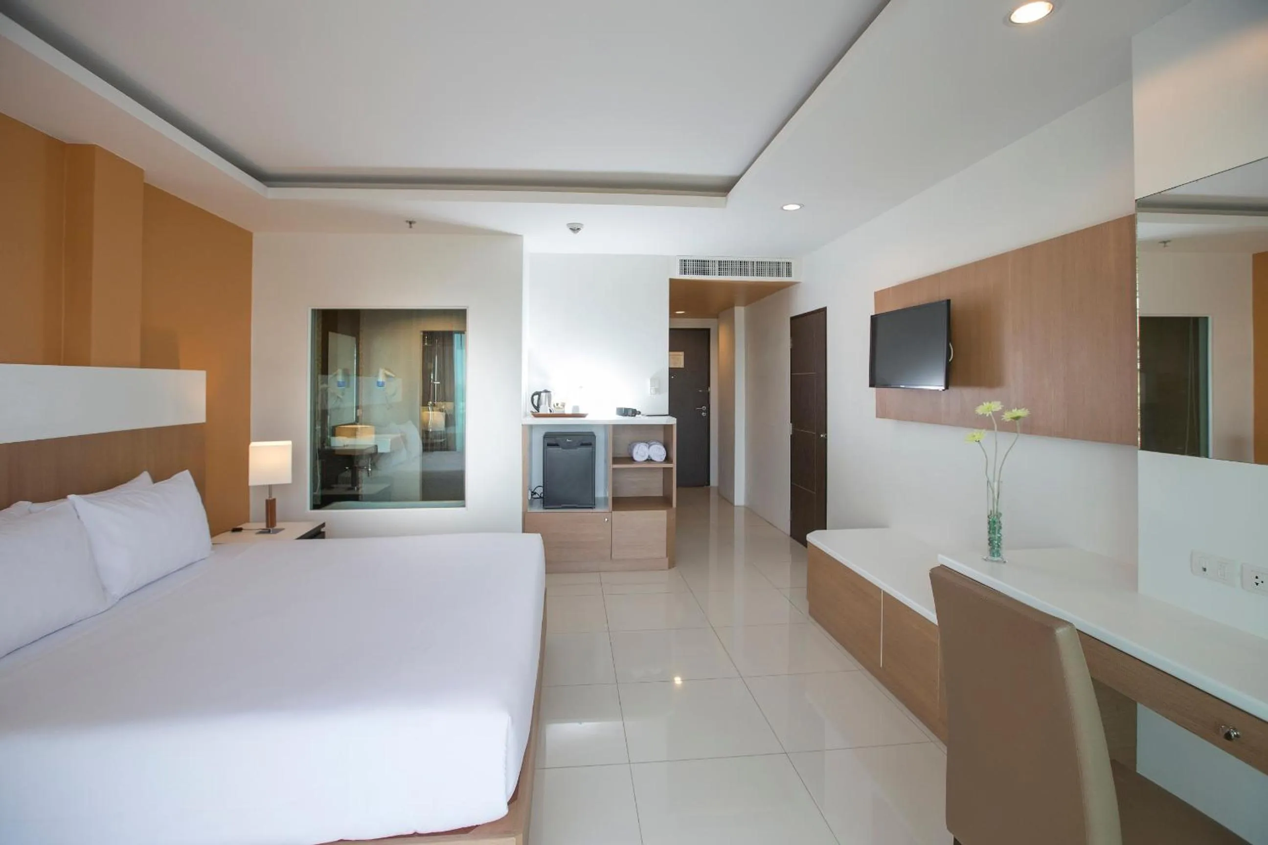 Photo of the whole room, Bed in Chanalai Hillside Resort, Karon Beach