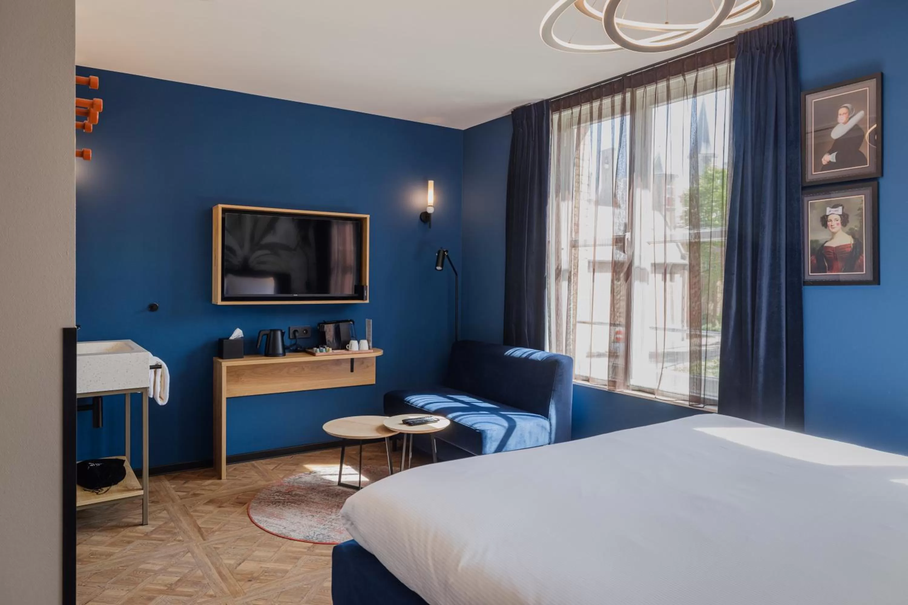 Photo of the whole room, Bed in Hotel St Joris I Kloeg Collection