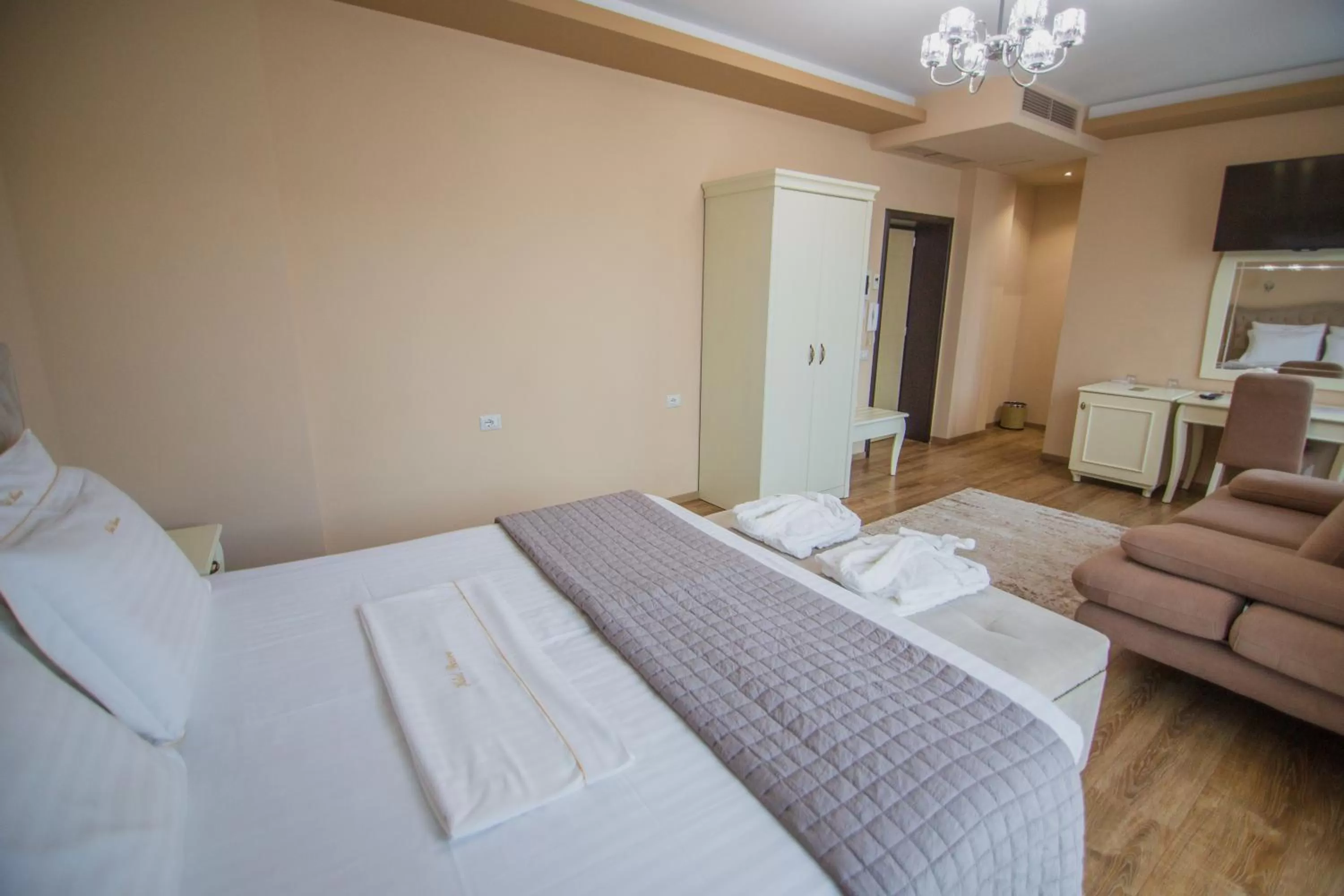 Bed in Christi's Hotel Borova