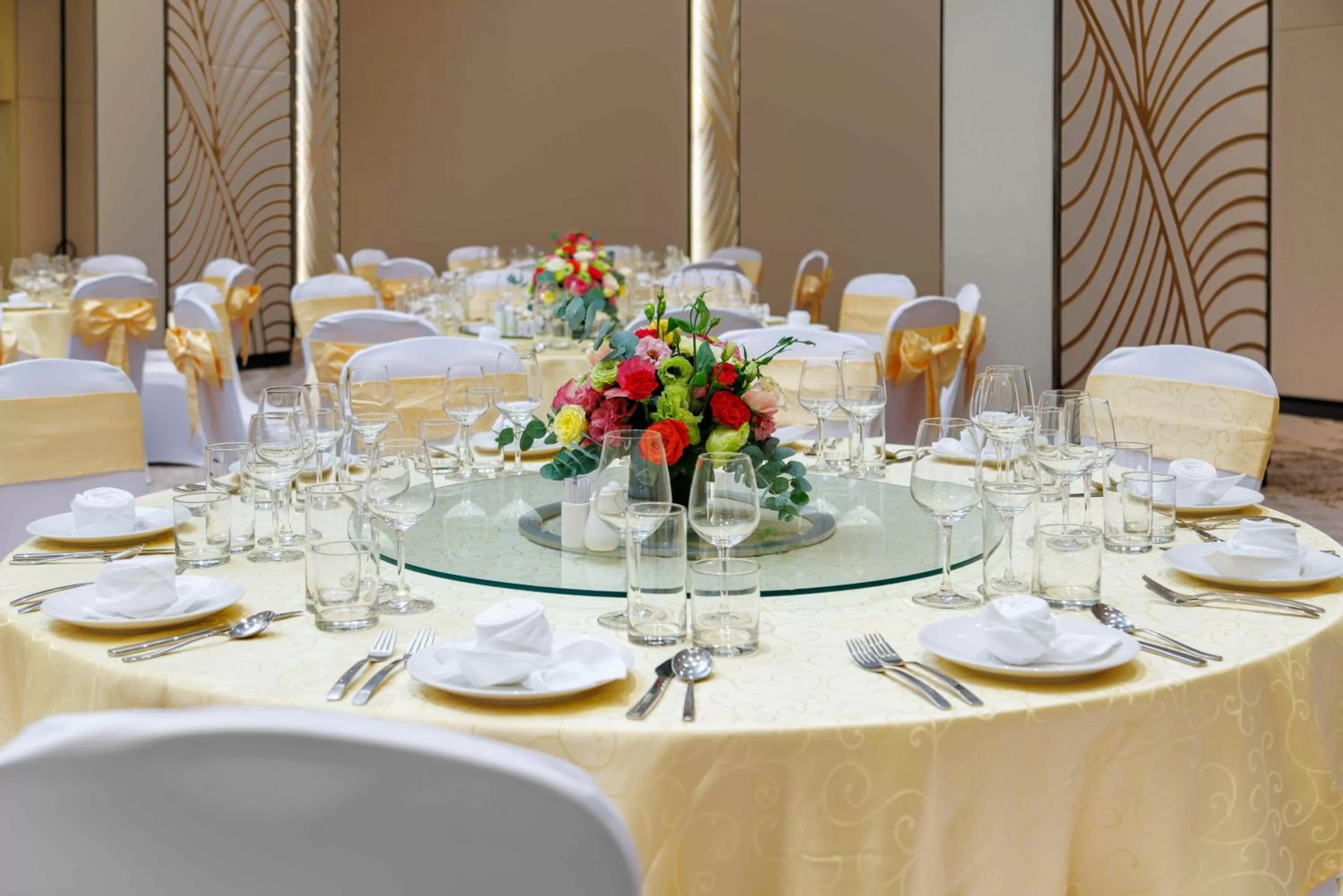 Food and drinks in Wyndham Garden Cam Ranh Resort