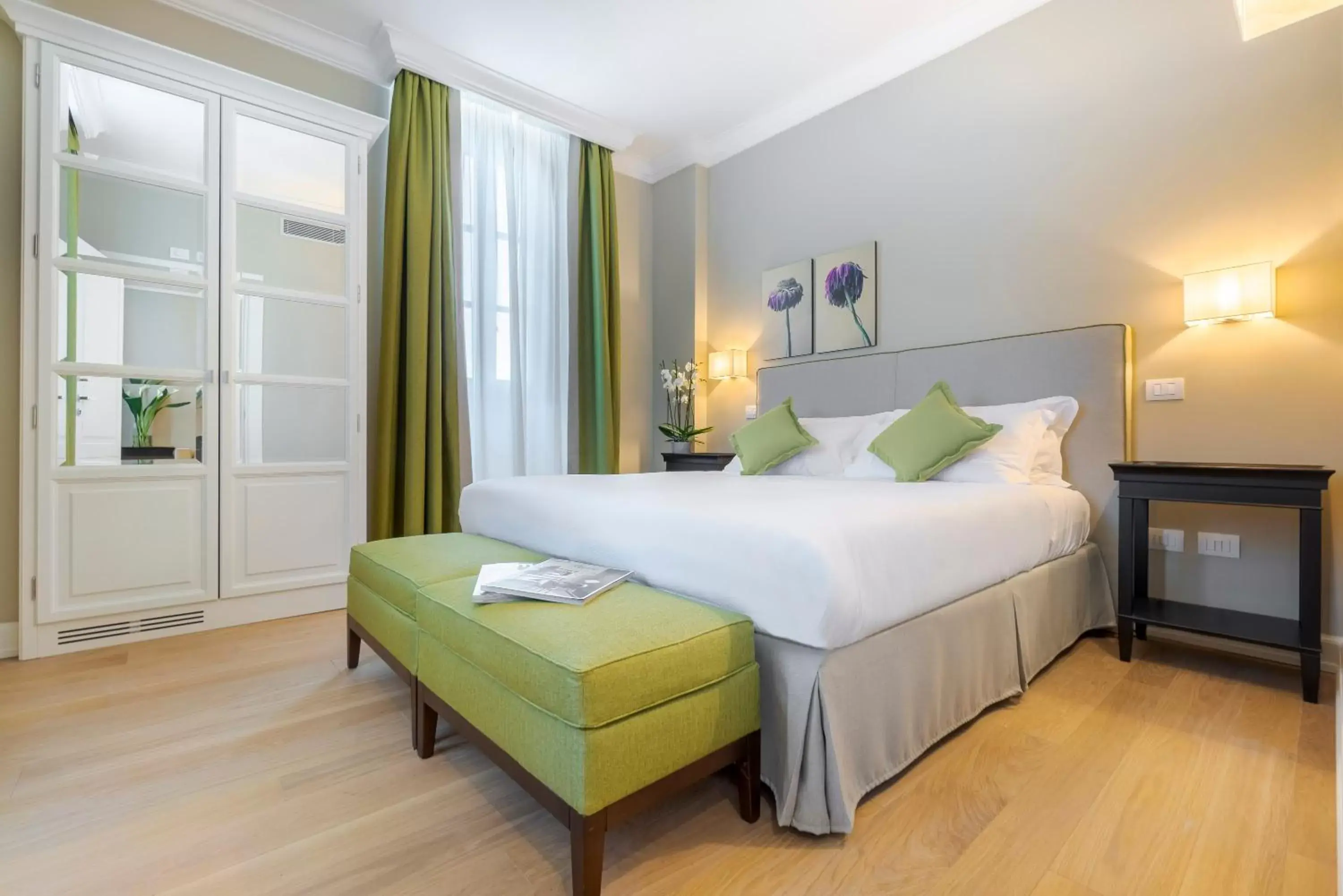 Family Room in Villa Neroli Family Room in Villa Neroli