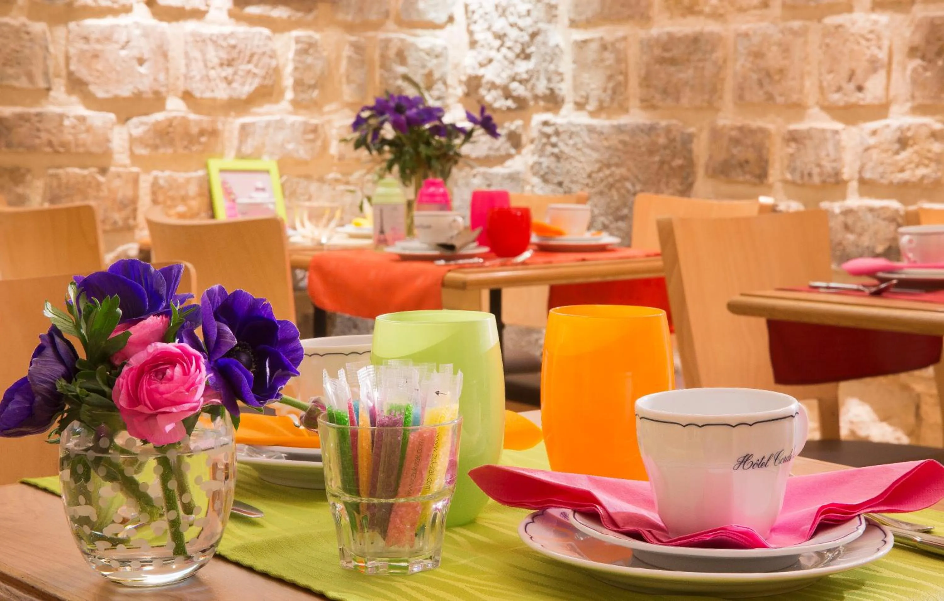 Restaurant/places to eat in Hôtel Cordelia Opéra-Madeleine