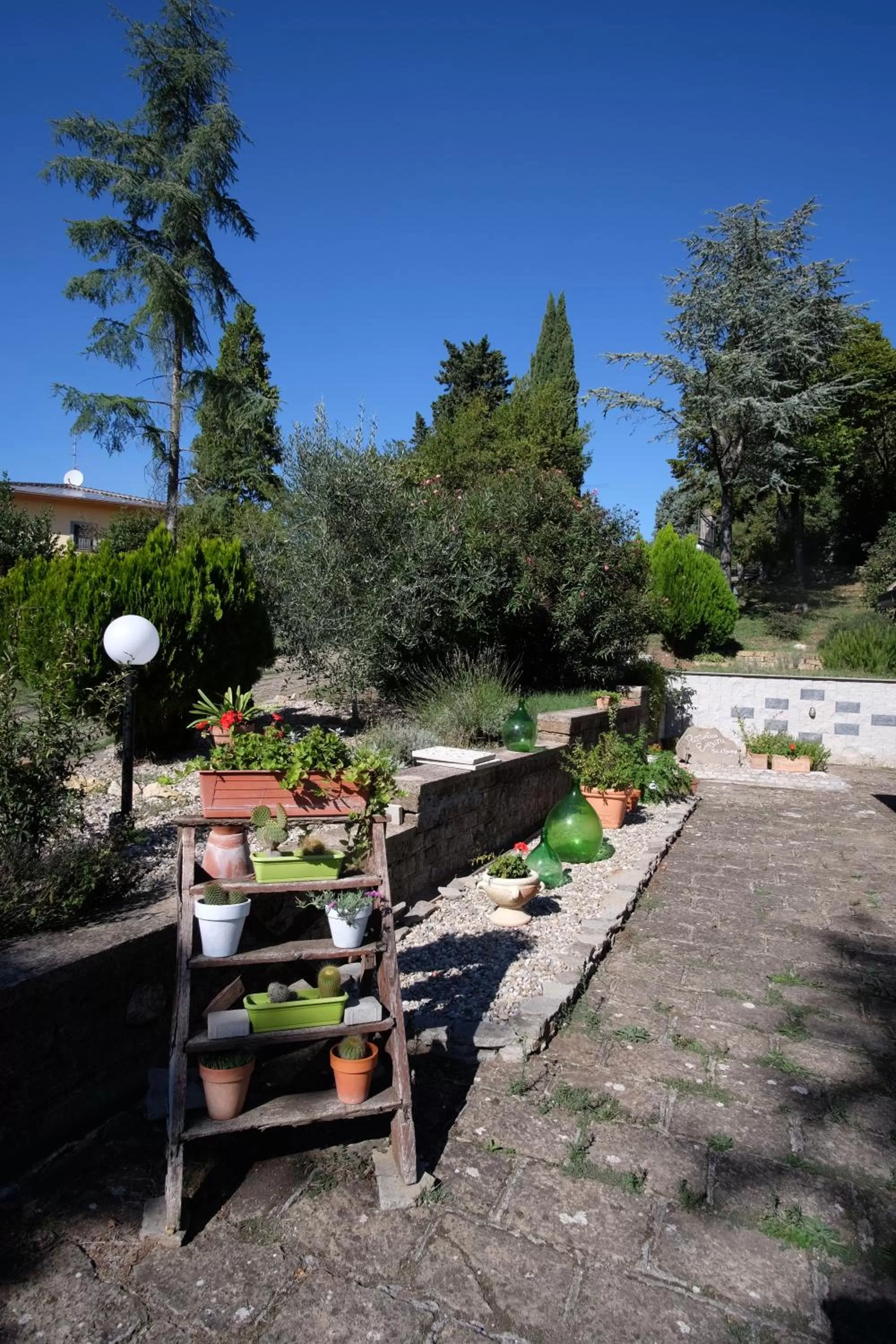 Garden in Bed and Breakfast Romantica Evasione
