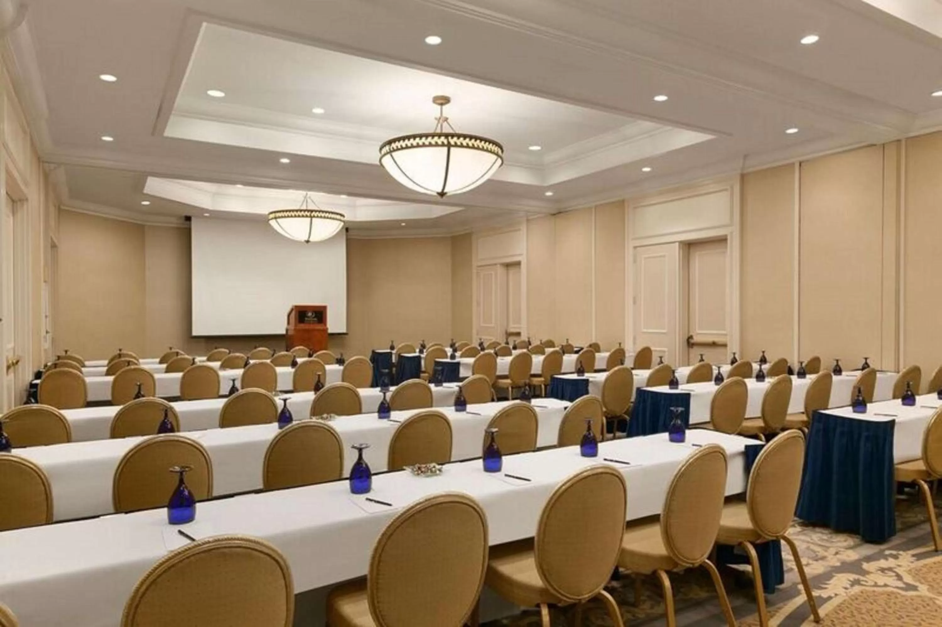 Meeting/conference room in Hilton Woodcliff Lake