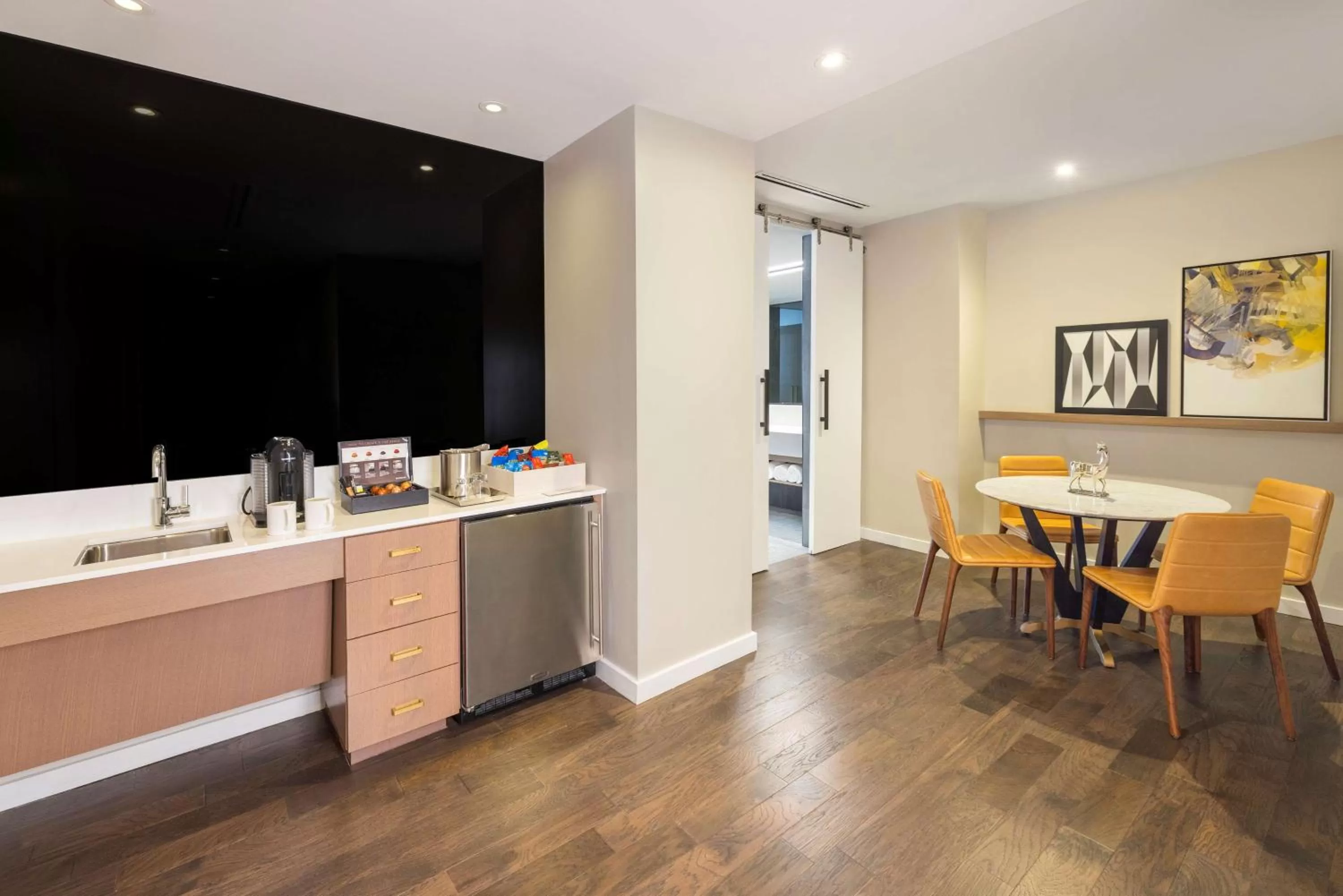 Photo of the whole room in The Statler Dallas, Curio Collection By Hilton