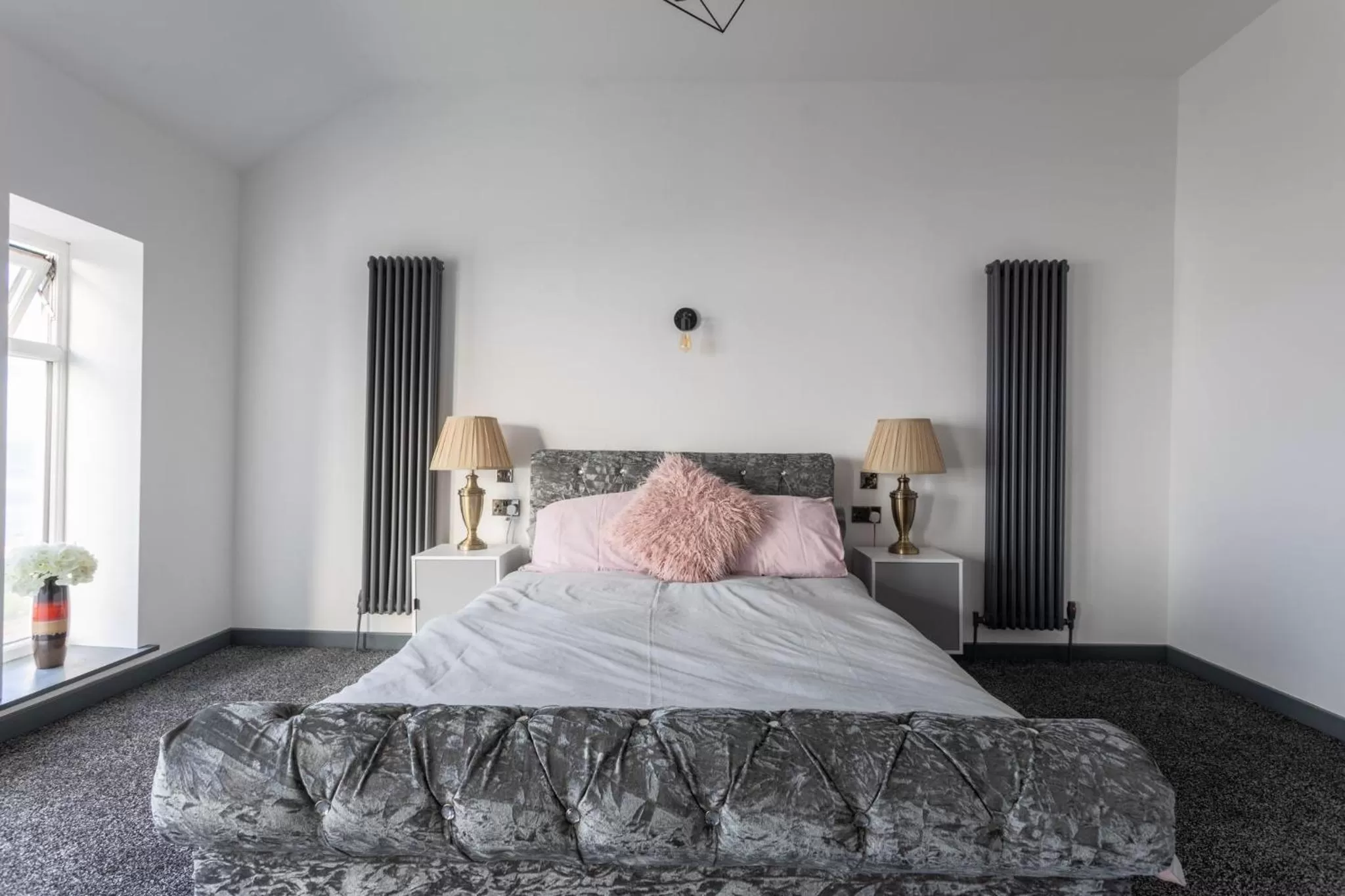 Bed in RESIDENCY LUXURY SEAFRONT HOTEL