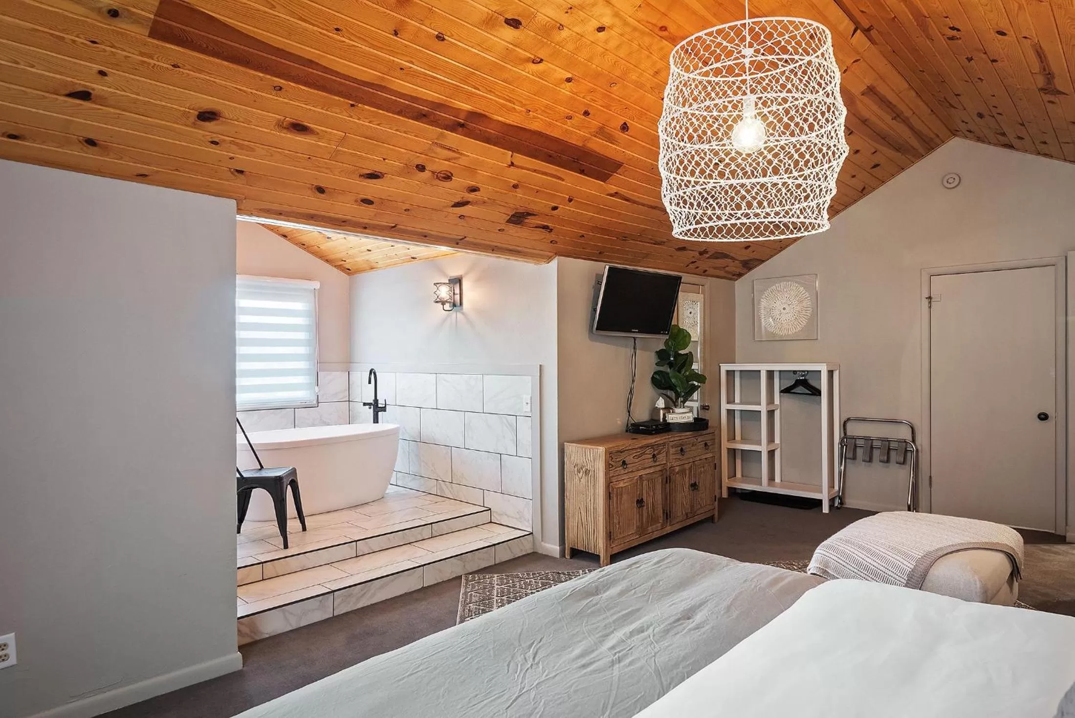 Bed in Black Forest Inn Bed & Breakfast