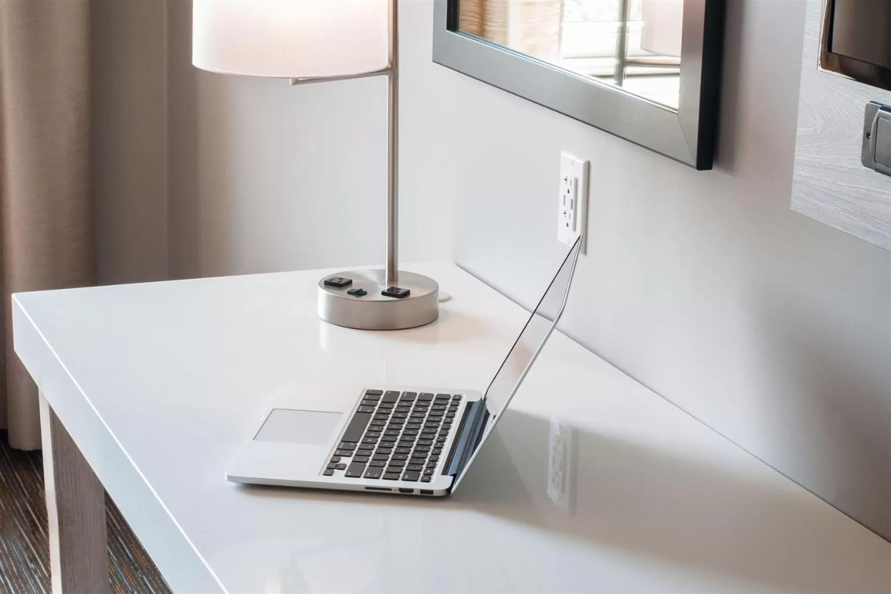 TV and multimedia in Wingate by Wyndham Dieppe Moncton