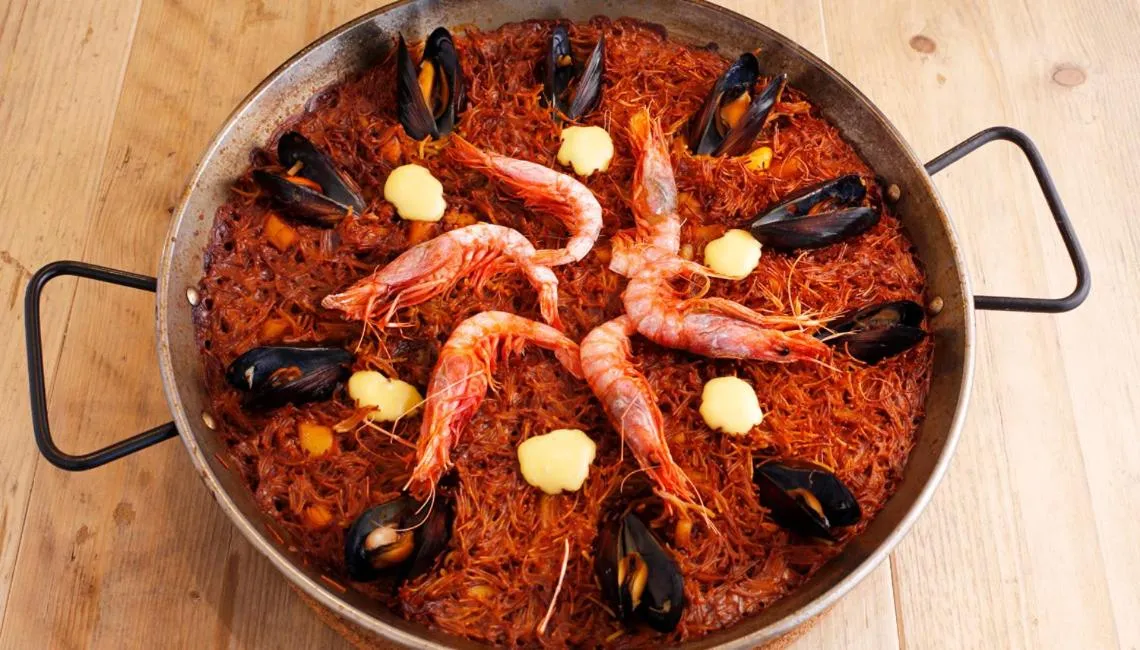 Food and drinks in Hostal Ses Negres