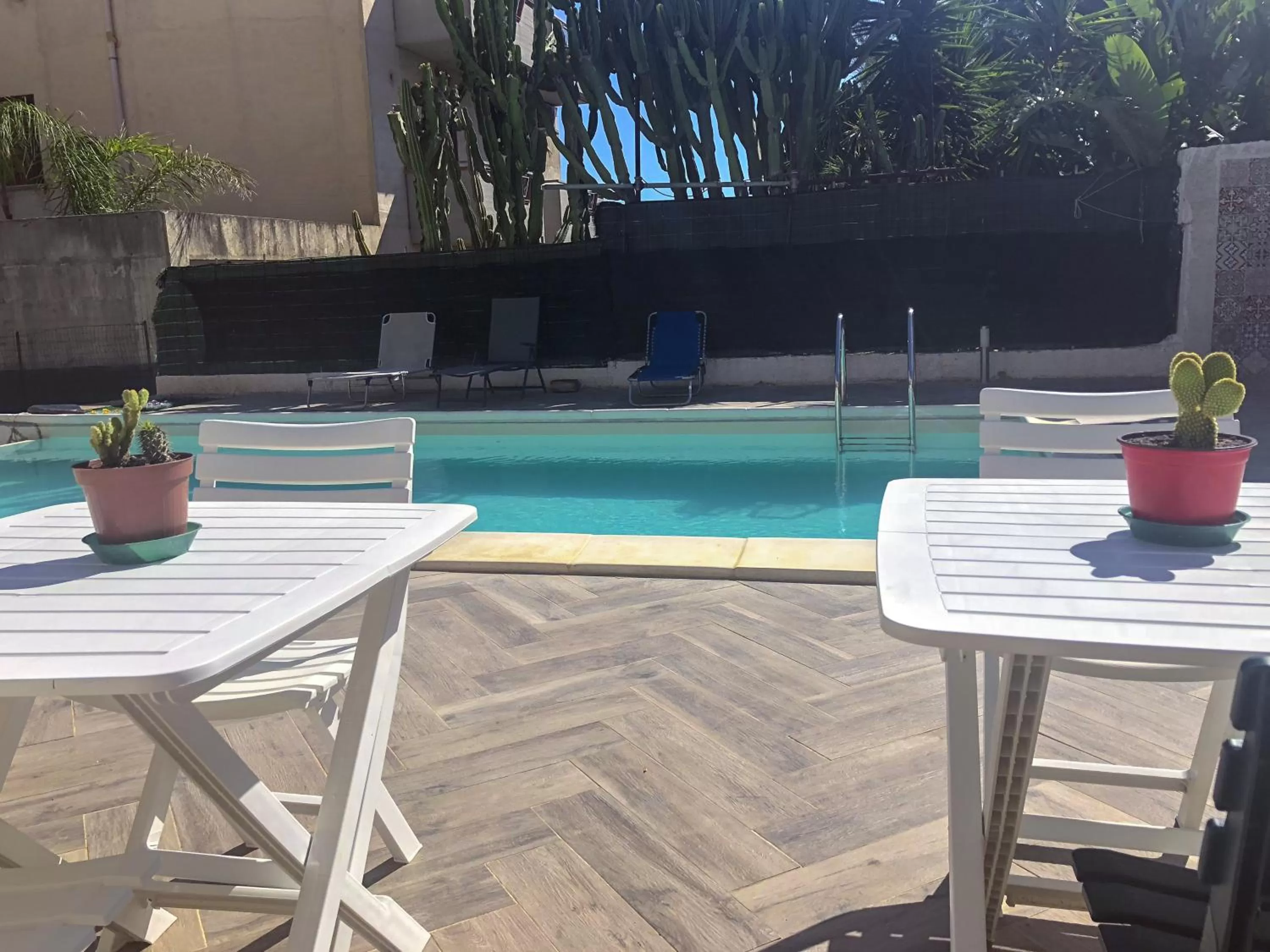 Garden, Swimming Pool in Residence del Golfo