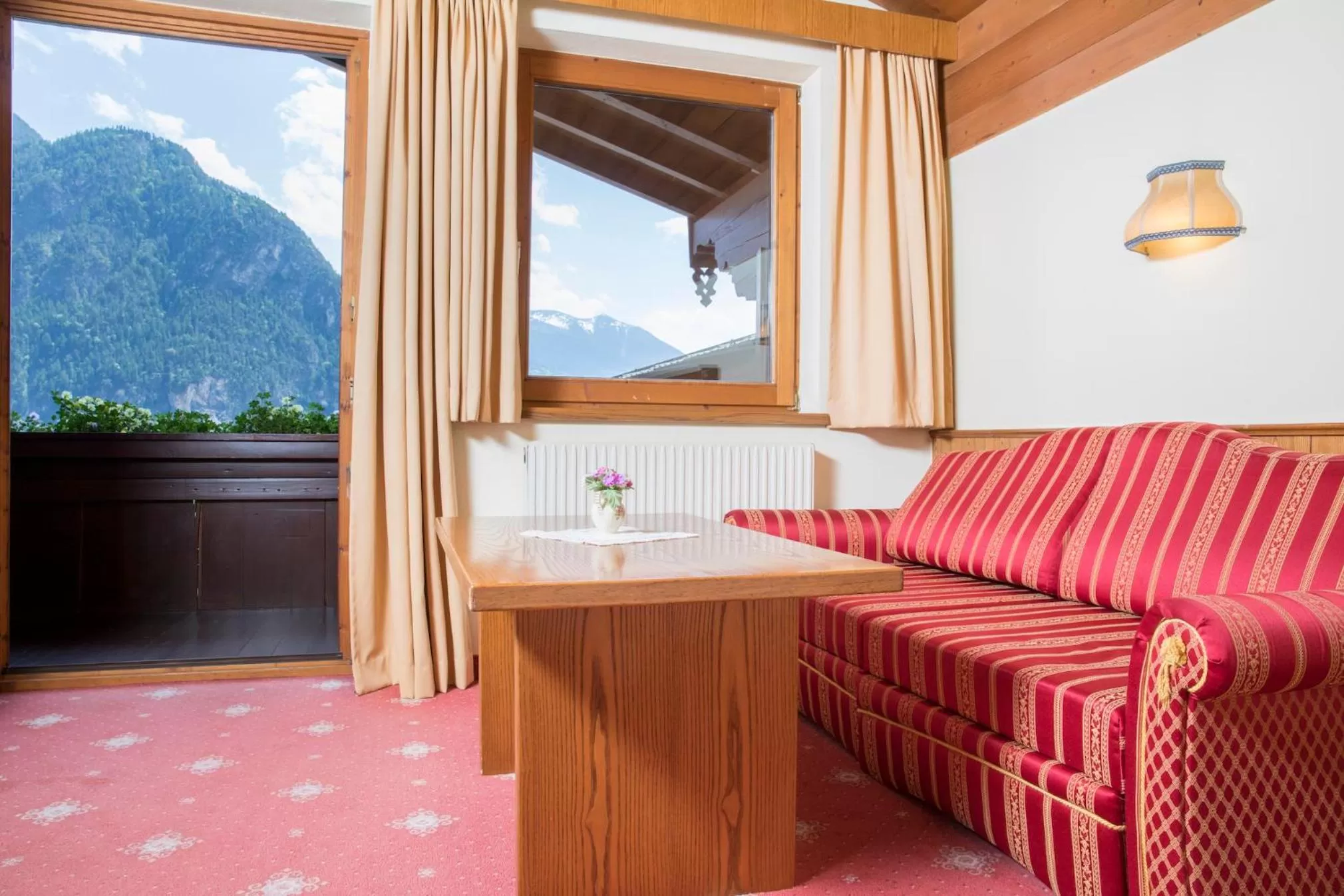 Mountain View in Hotel Hauserwirt