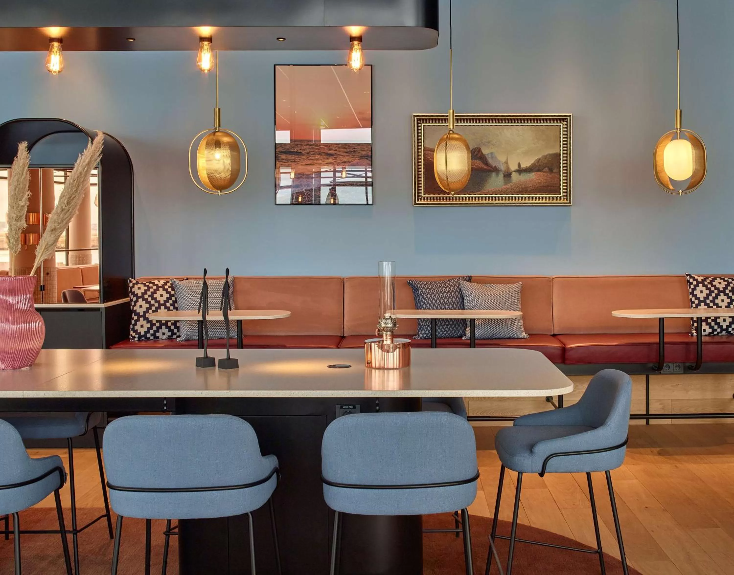 Restaurant/places to eat in Scandic Oceanhamnen