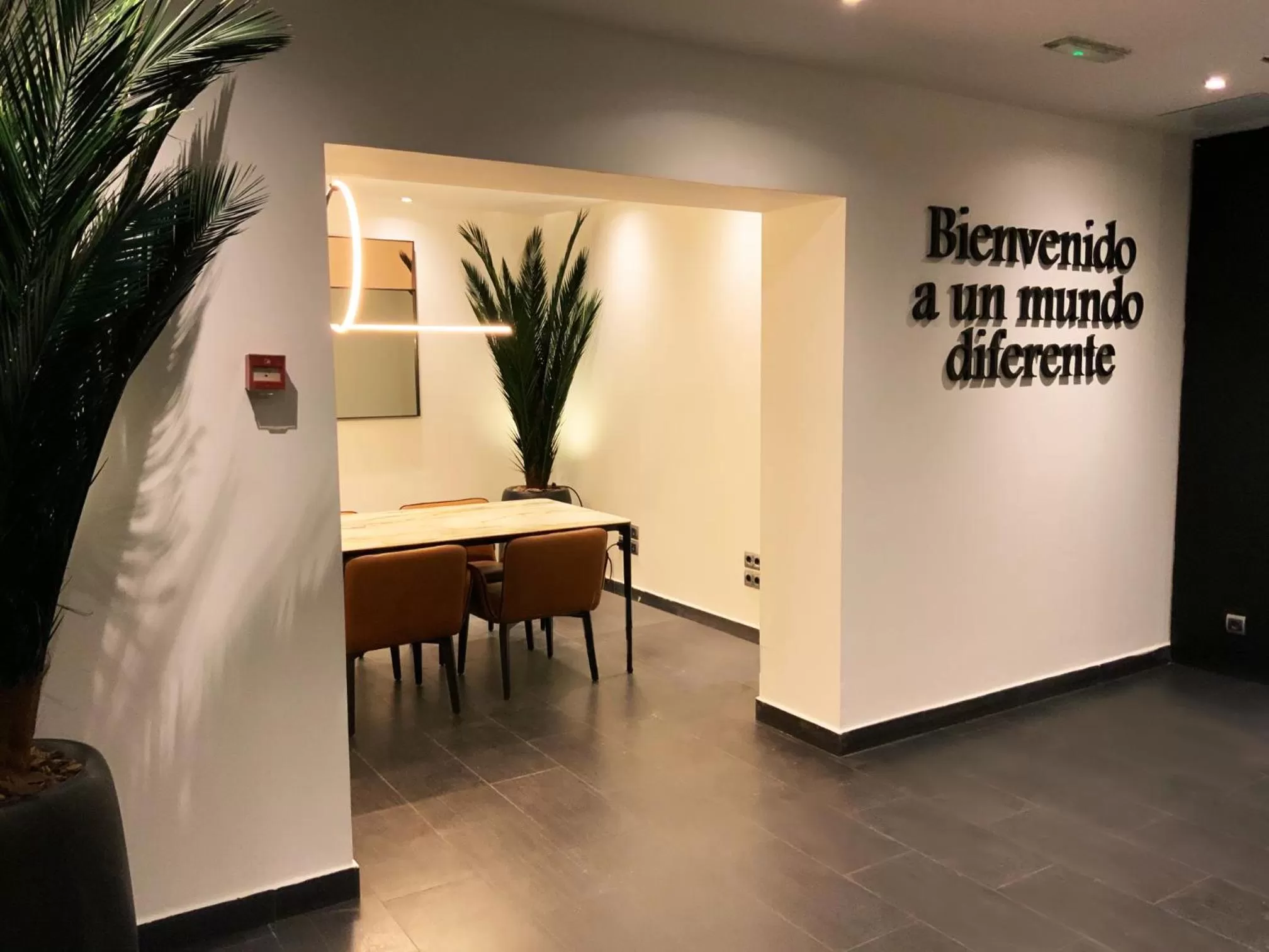 Lobby or reception in Ilunion Almirante