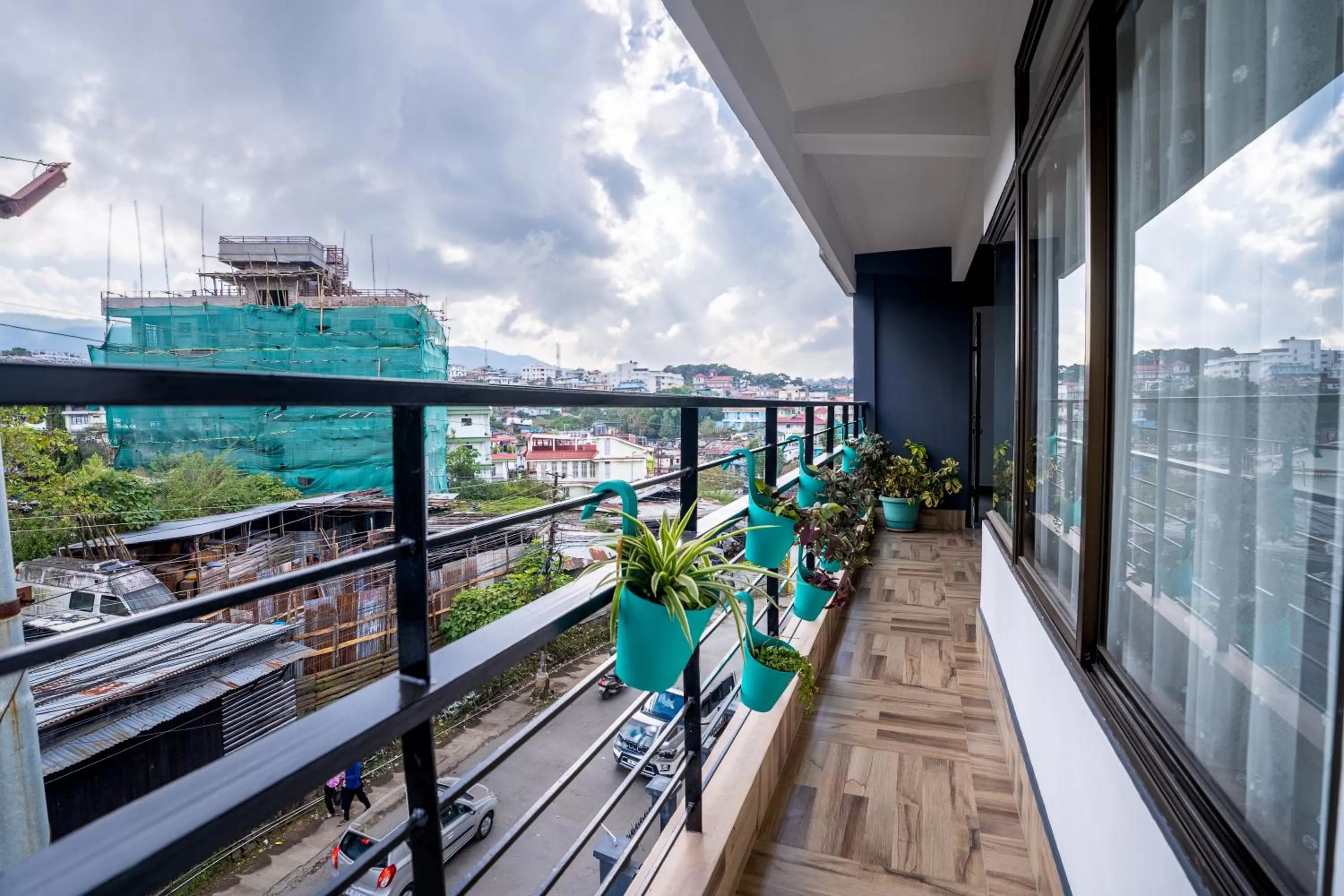 Property building, Balcony/Terrace in East Land Bed & Breakfast