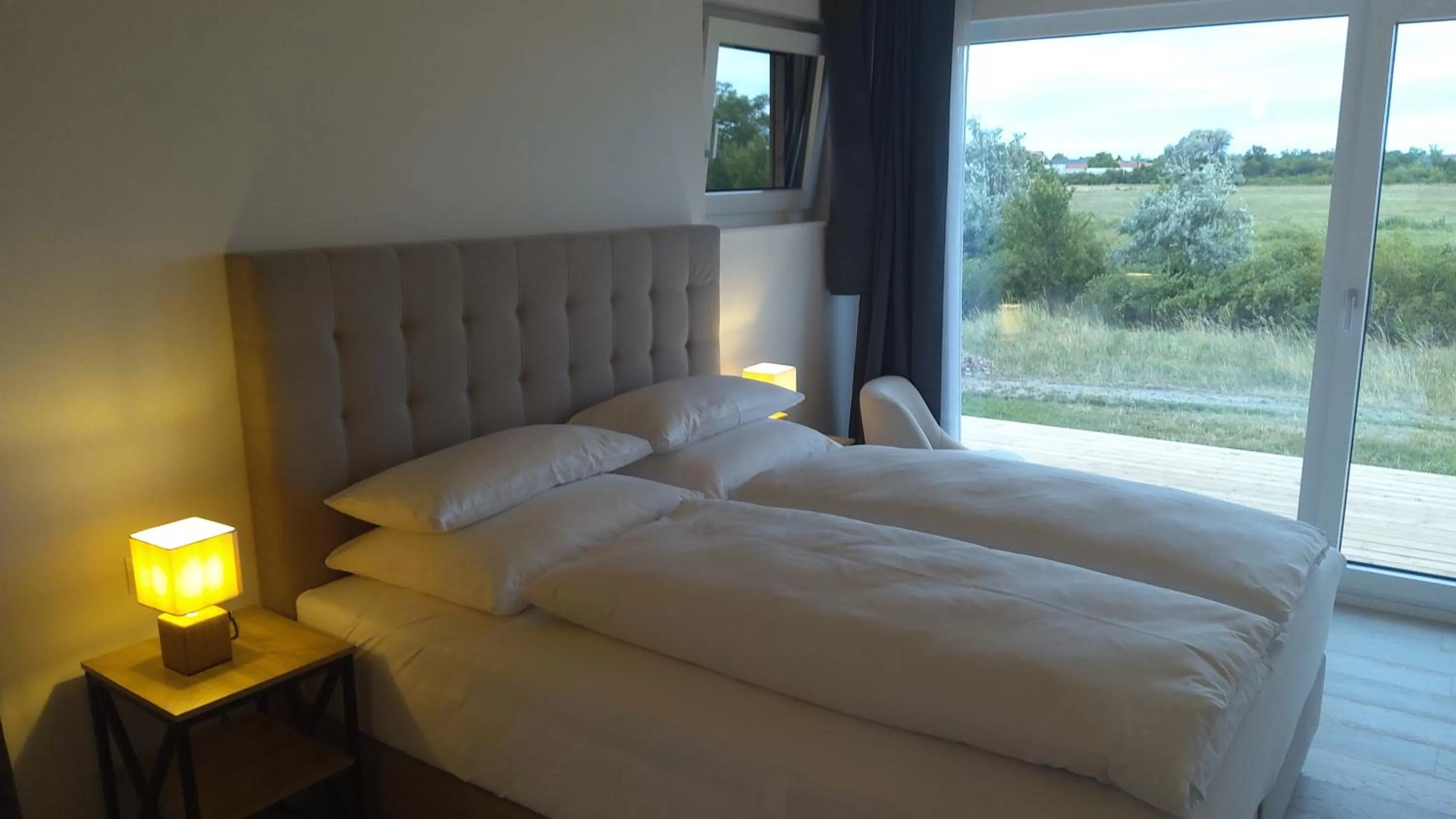 Bed in Zimmerei - Landgasthaus Karlo