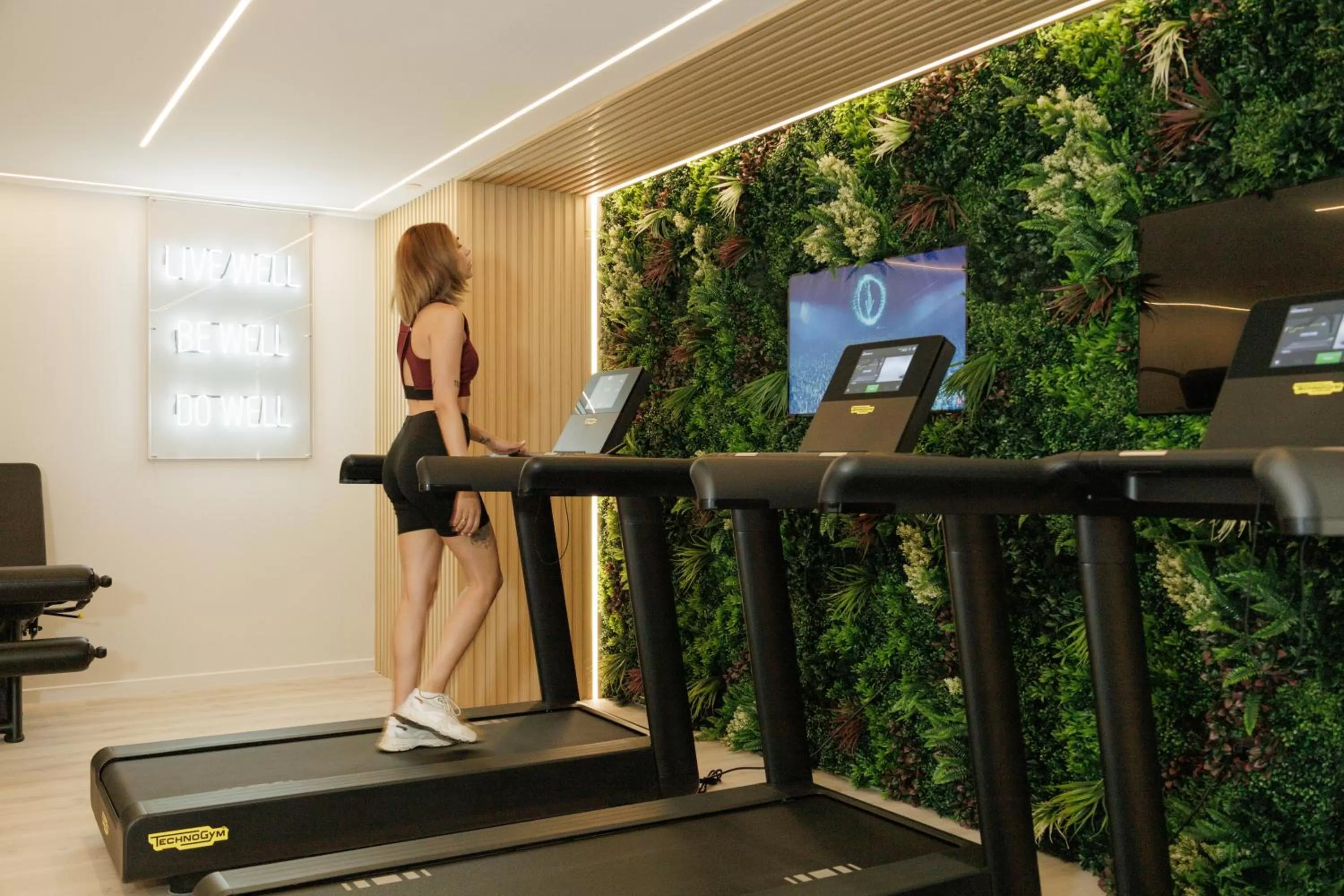 Property building, Fitness Center/Facilities in LUX&EASY Signature Syngrou 234