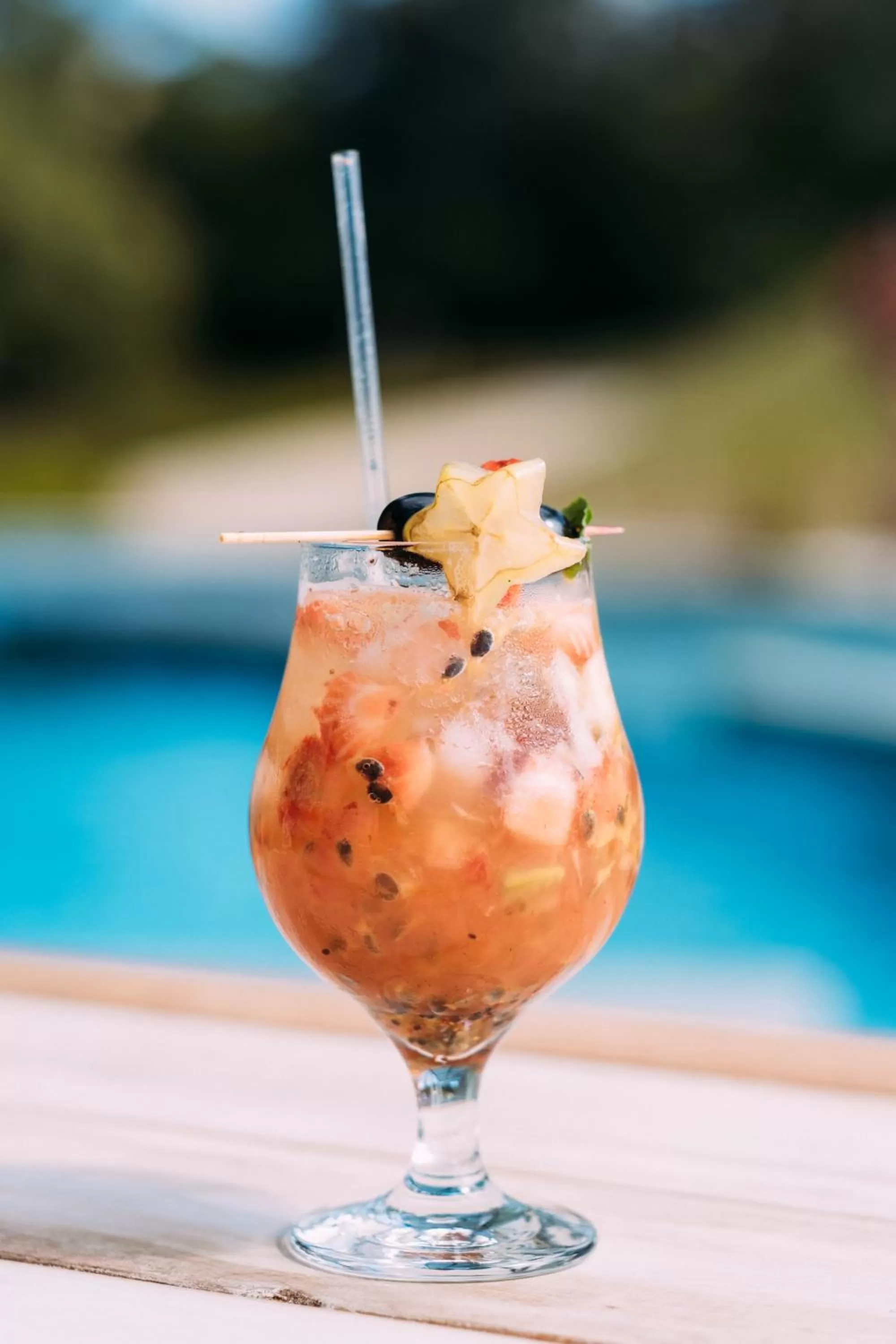 Drinks, Swimming Pool in Pousada Trem Chic