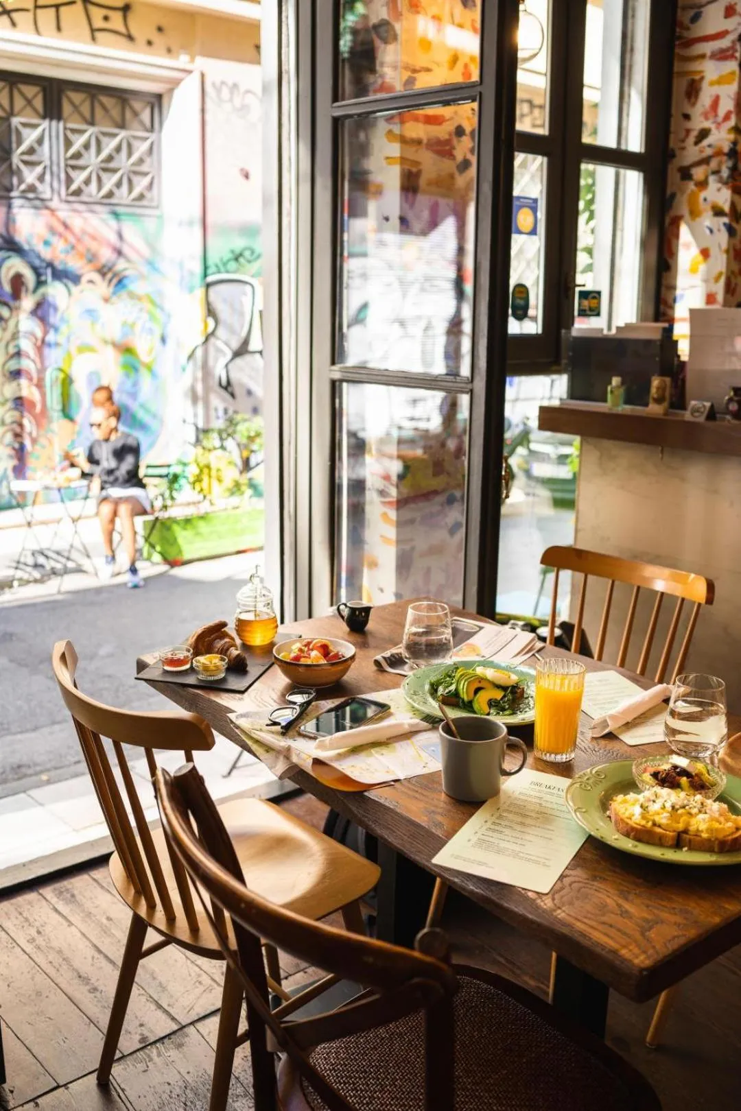 Food and drinks in Melo Athens