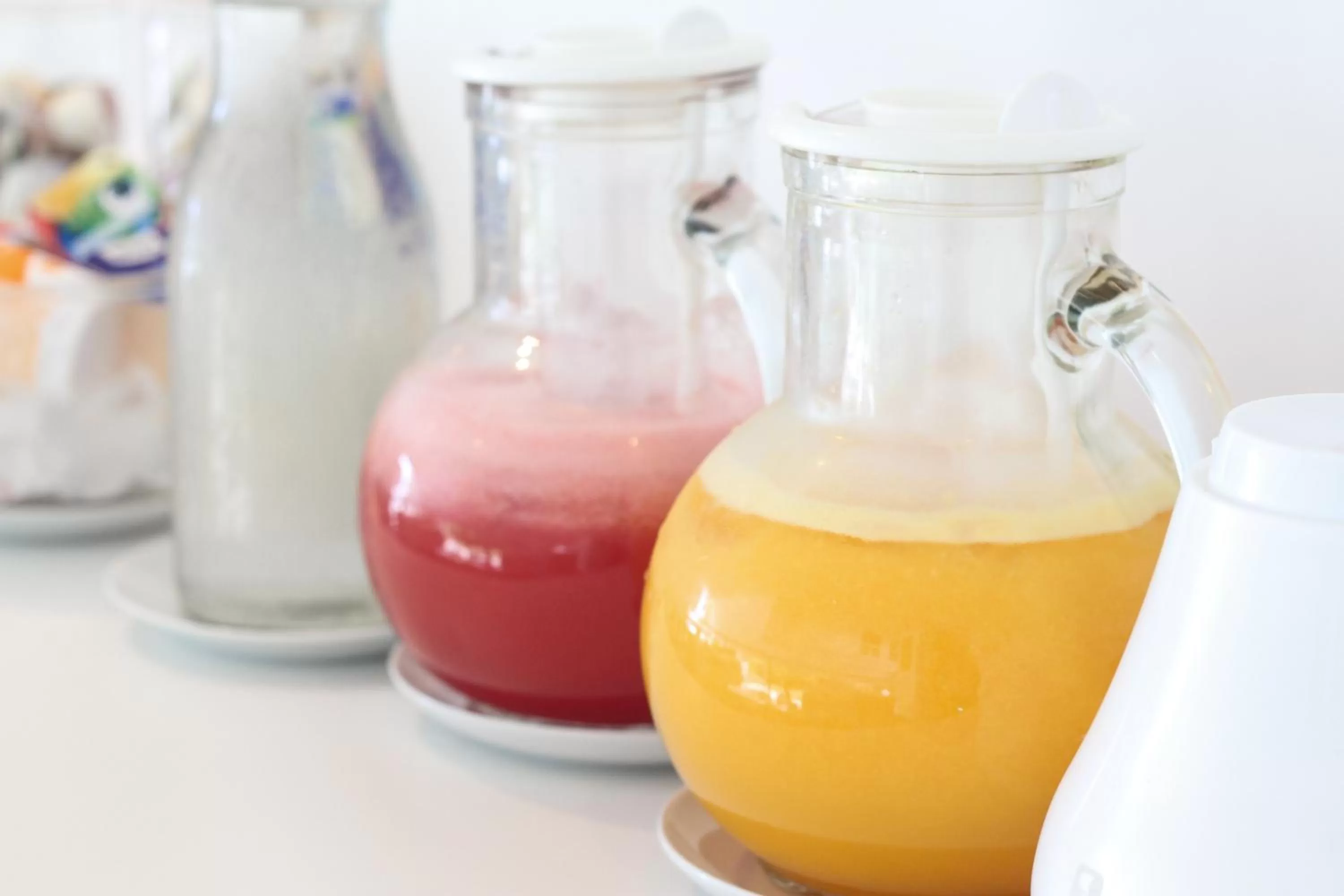 Breakfast, Drinks in Guest House Guarujá