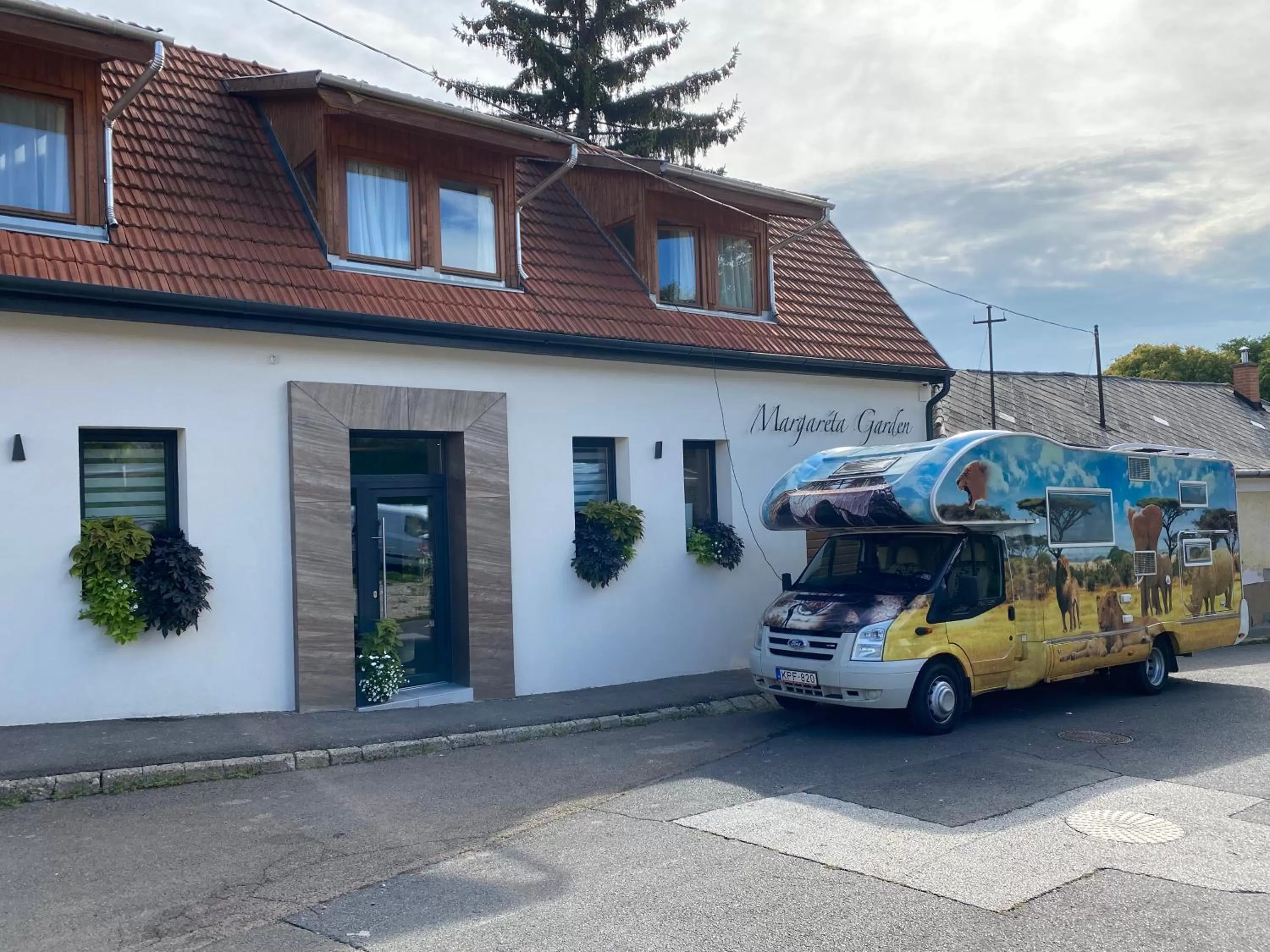 Parking in Margaréta Garden & SPA