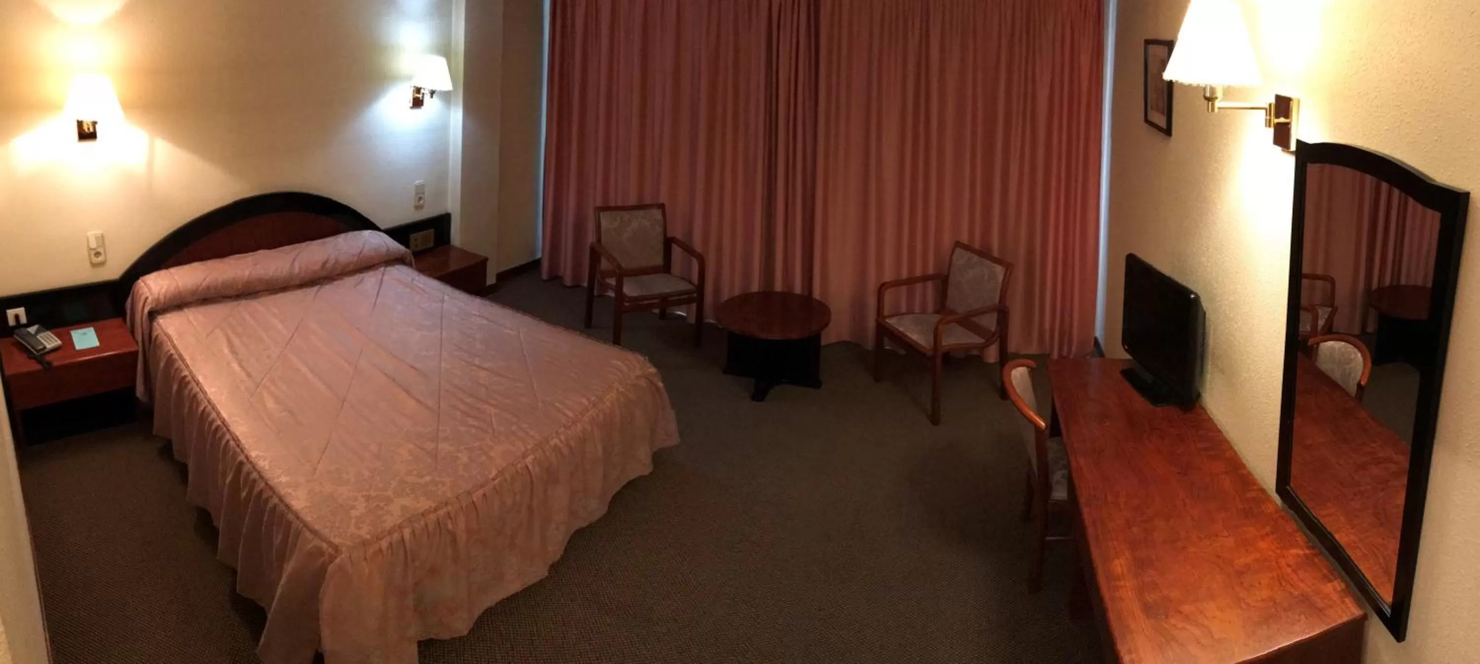 Bed in Hotel Roc Del Castell