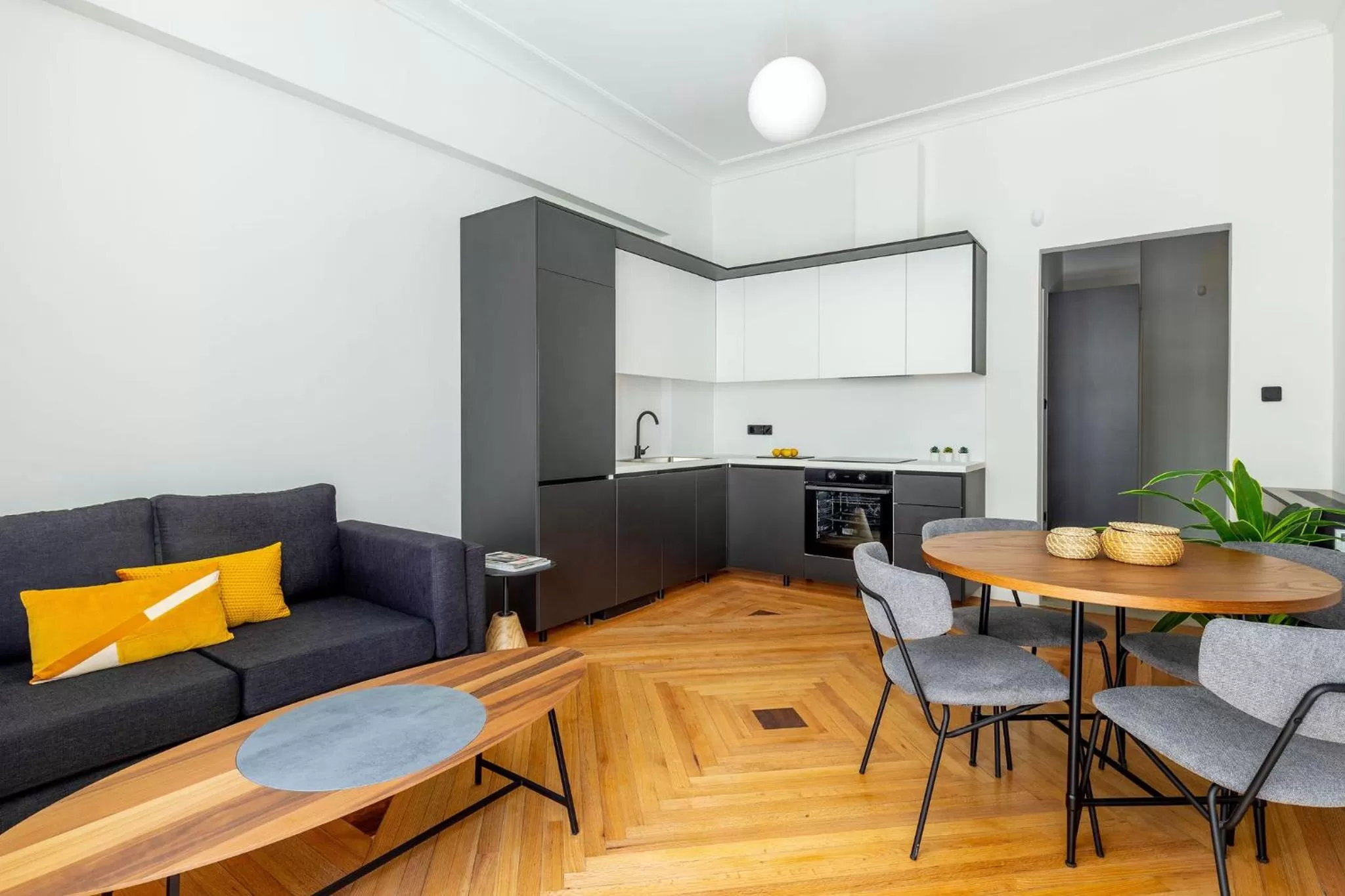 Apartment with Balcony in ZOIA The Met by UPSTREET