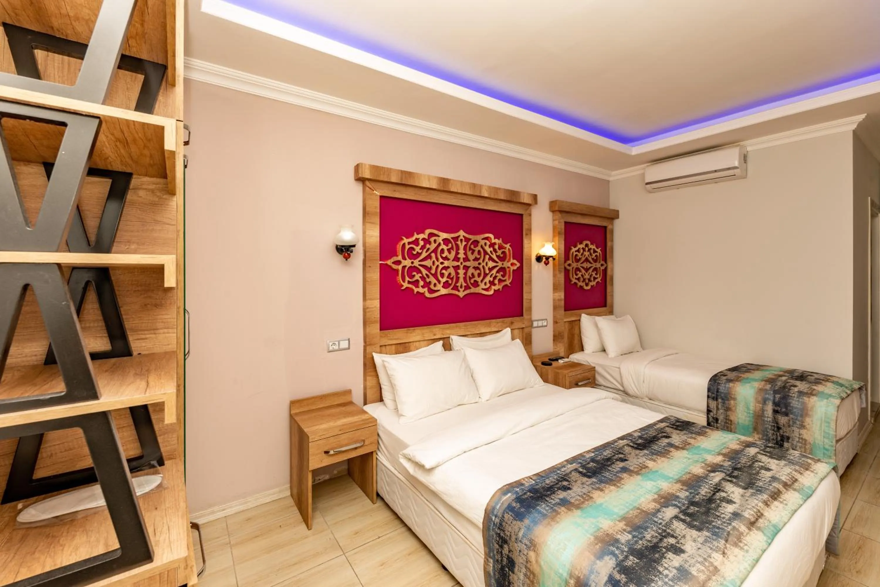 Bed in Linda Expo Palace