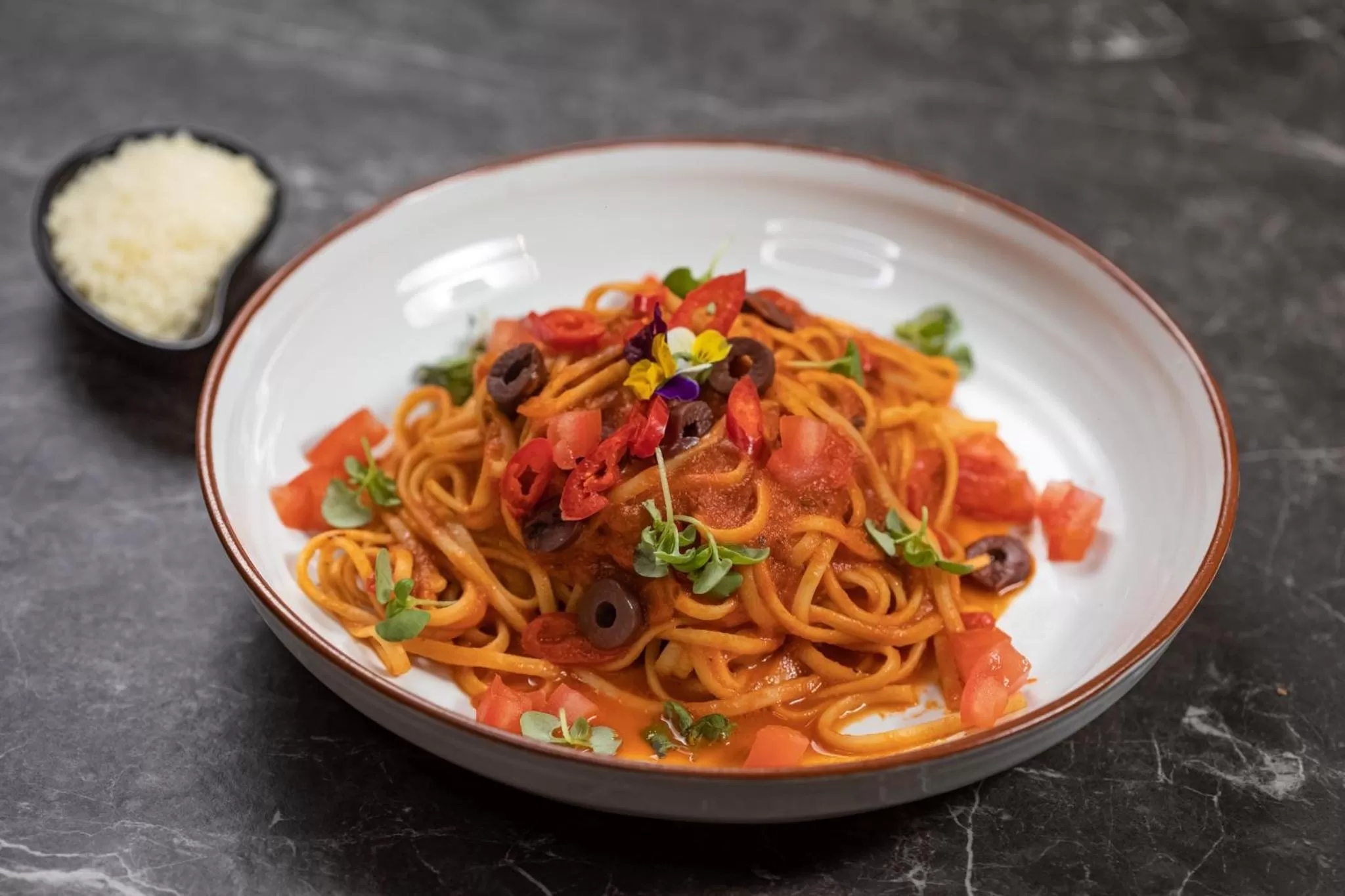 Restaurant/places to eat in Madama Residence