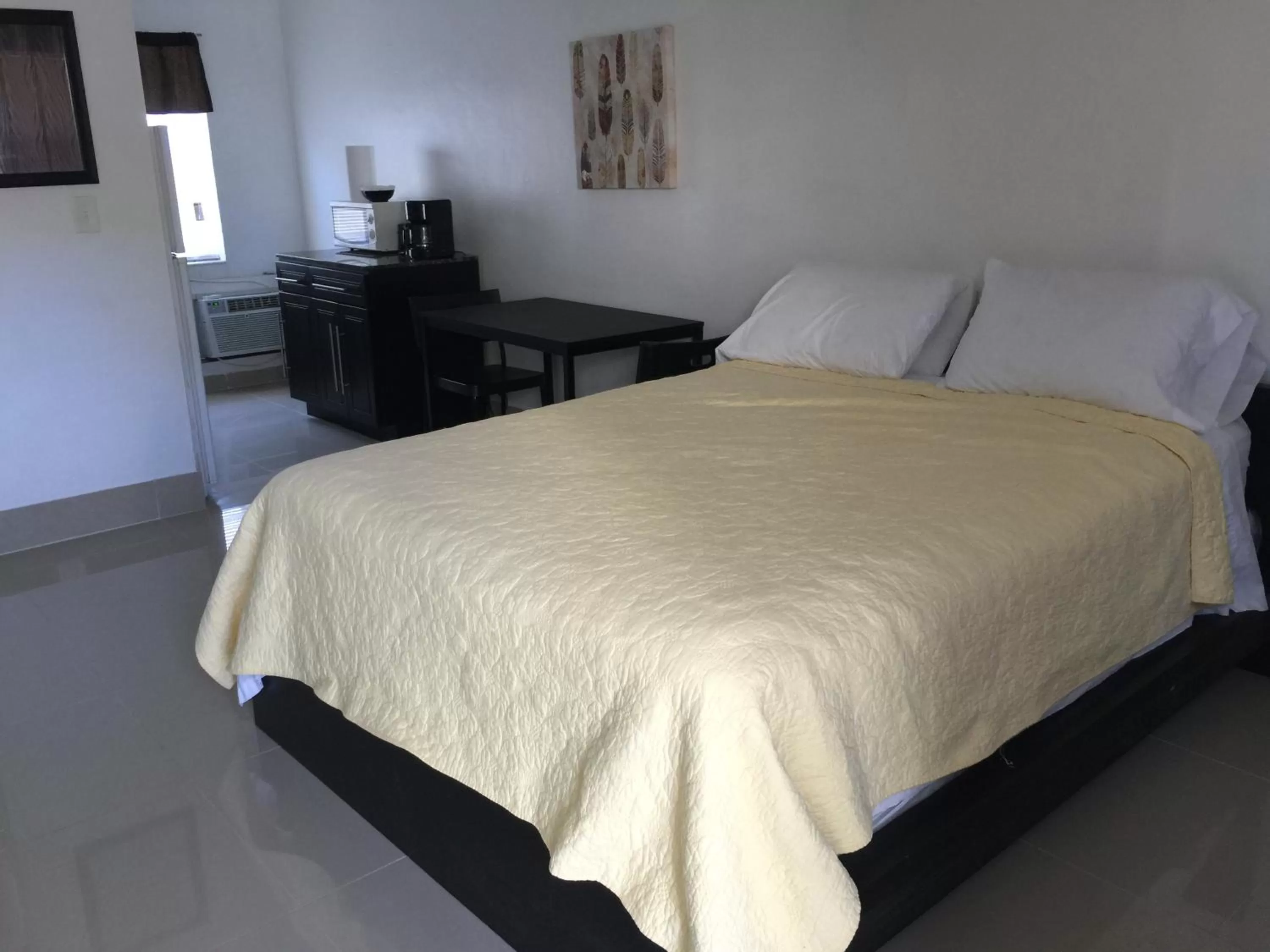 Bed in Pelican By The Sea