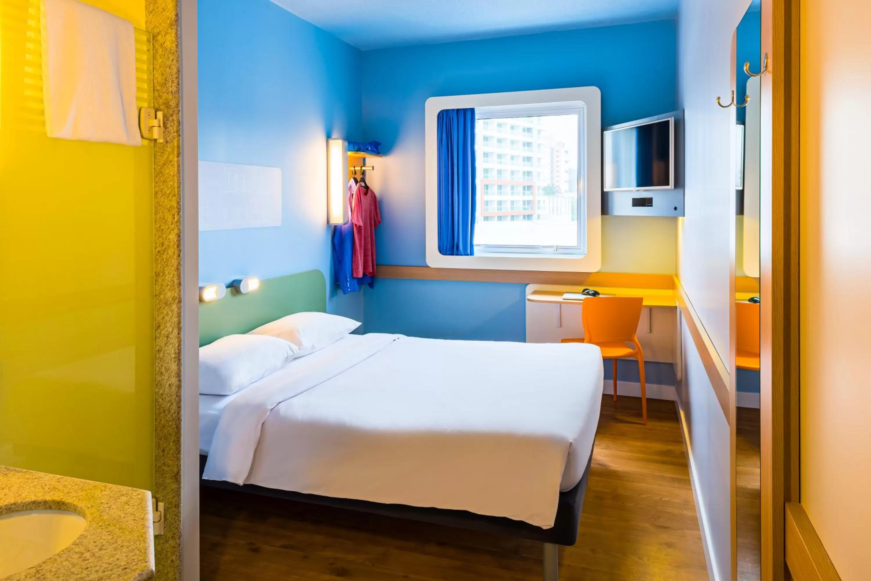 Bed in ibis budget Jundiai Shopping