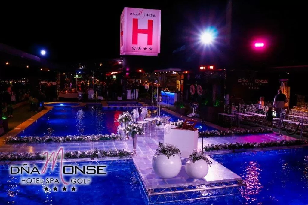 Balcony/Terrace in Dña Monse Hotel Spa & Golf