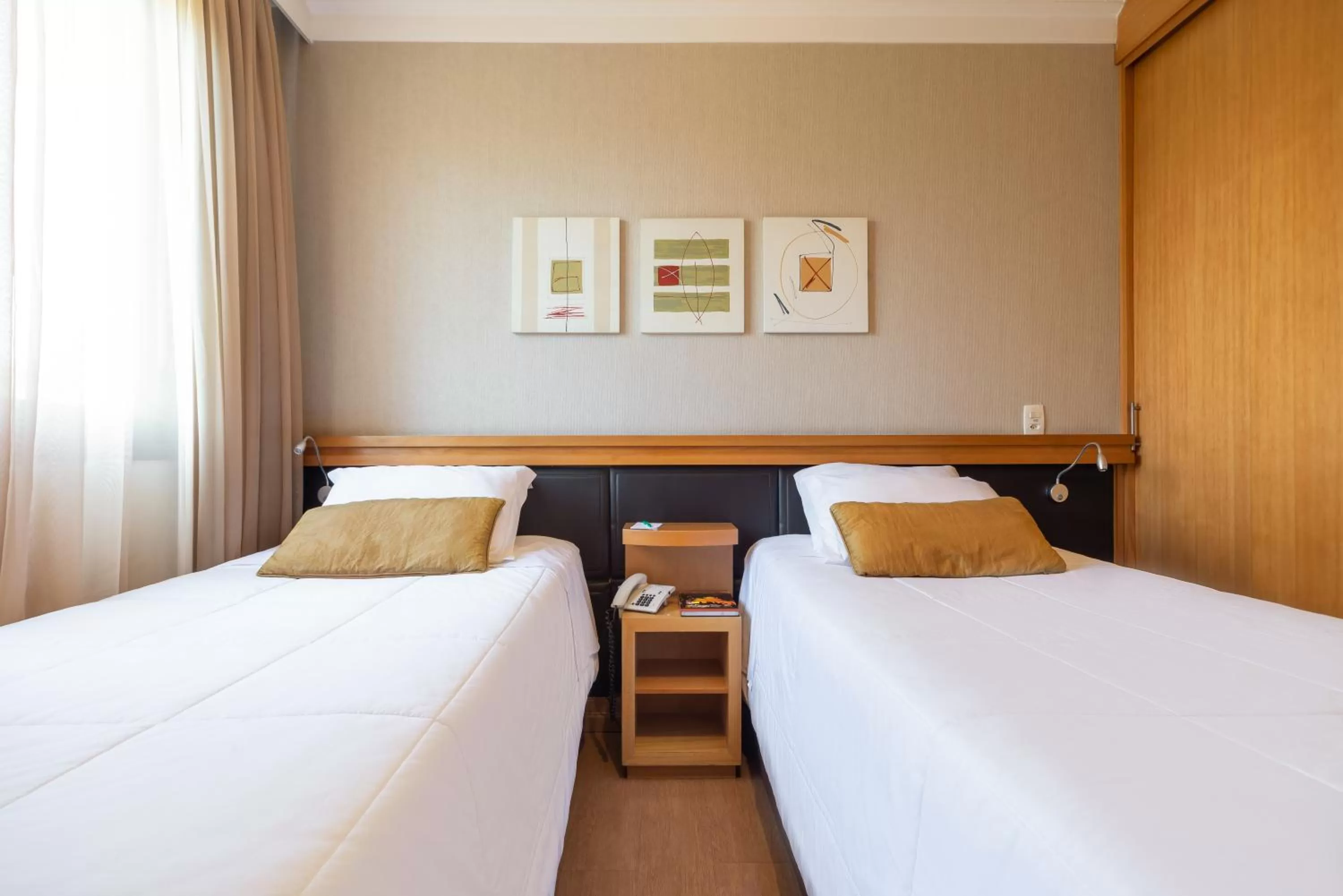 Bedroom, Bed in Manhattan Porto Alegre by Mercure - 5 minutos do Hospital Moinhos de Vento