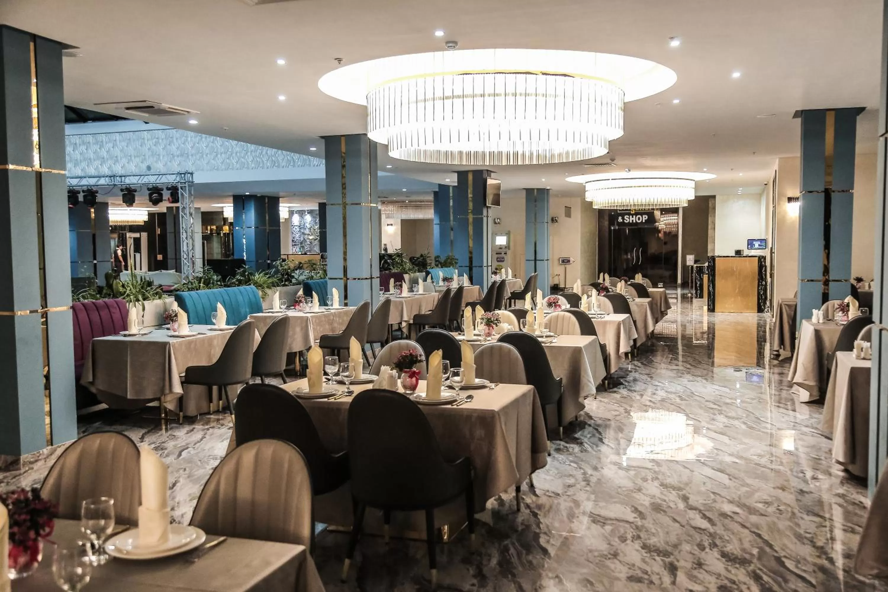 Restaurant/Places to Eat in Sahid Zarafshon