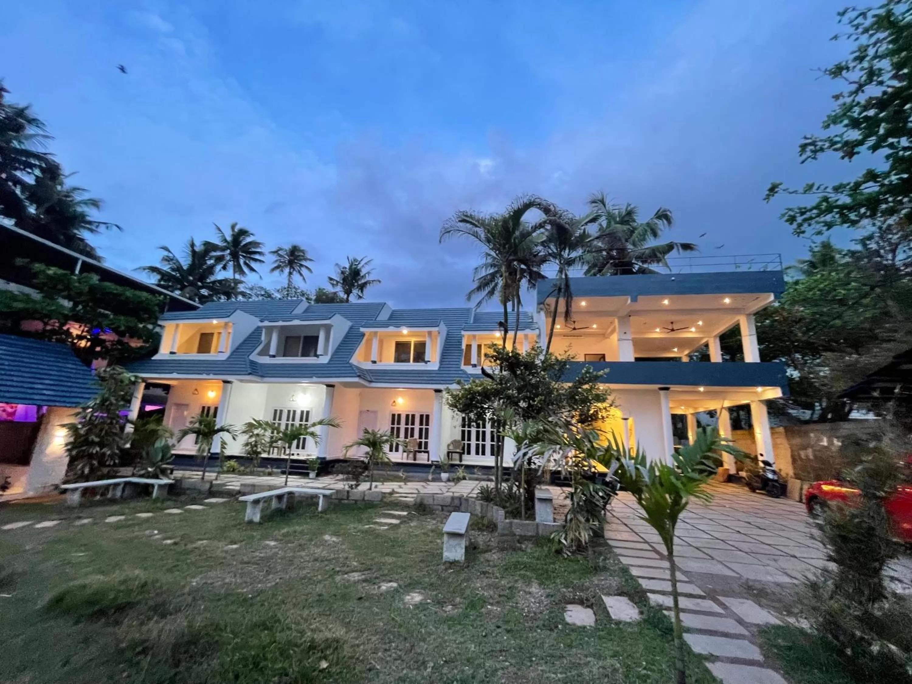Facade/entrance, Property Building in Garden Bay Resort